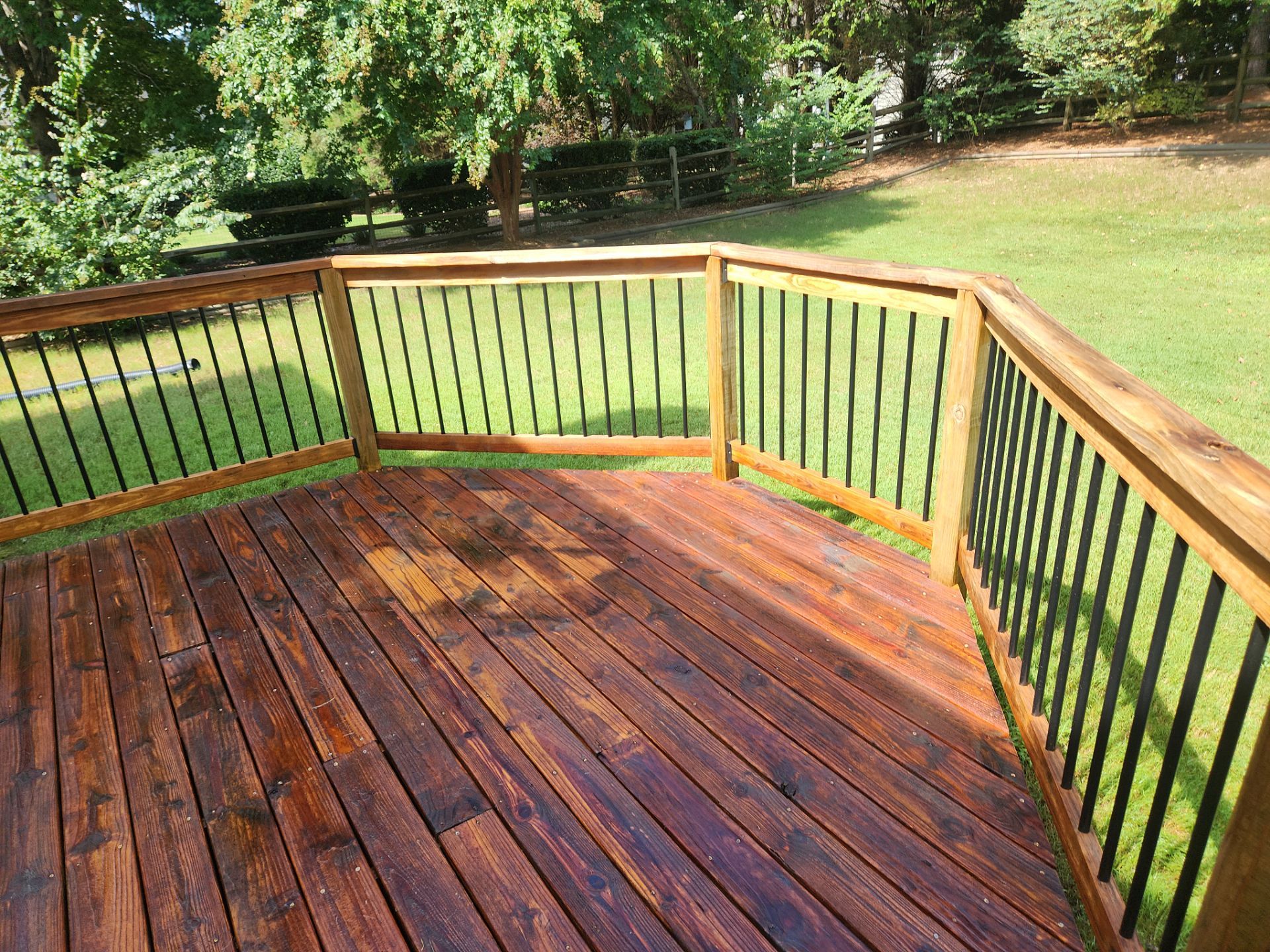 Deck using Wood Sealant by DuraSeal