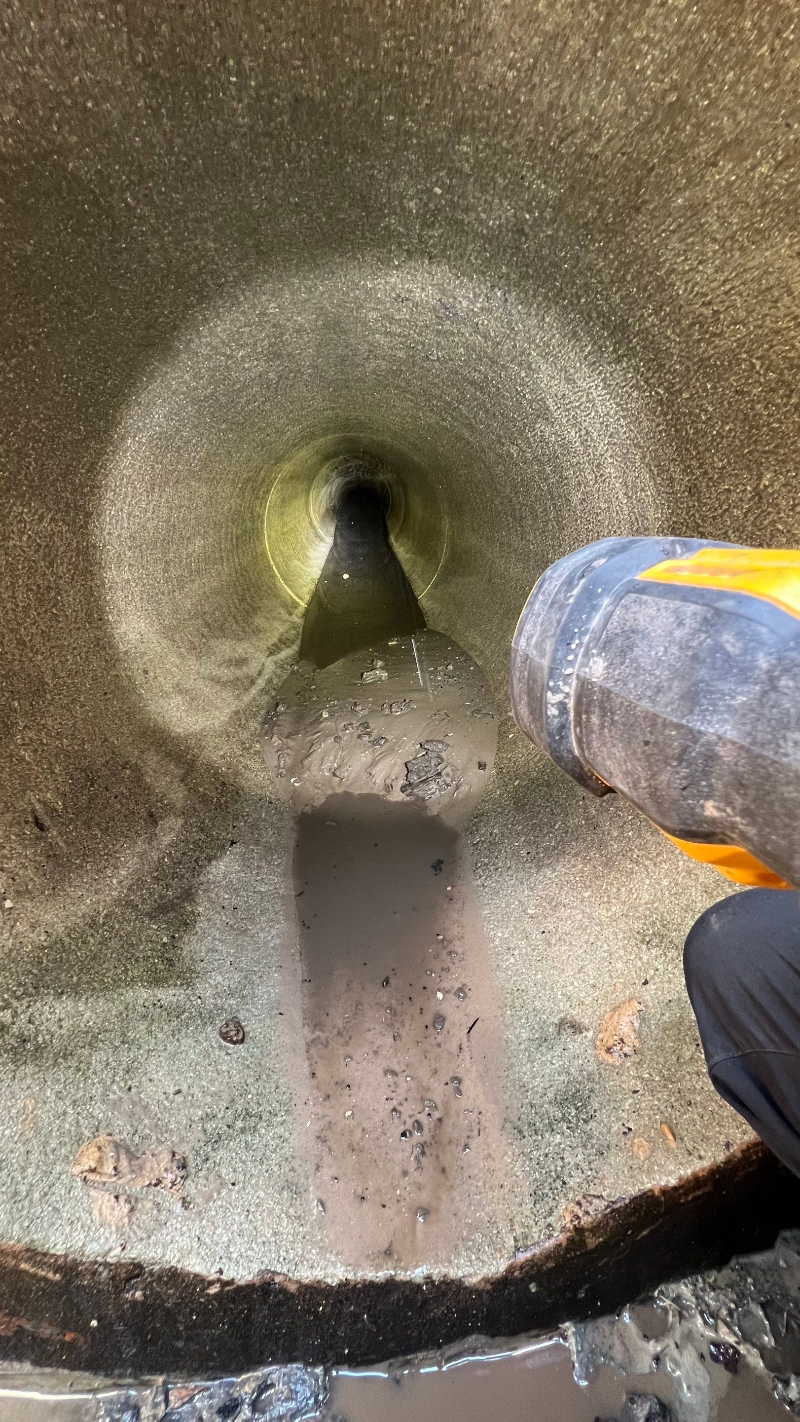 Estero Community Stormwater System Maintenance by APS Power & Water