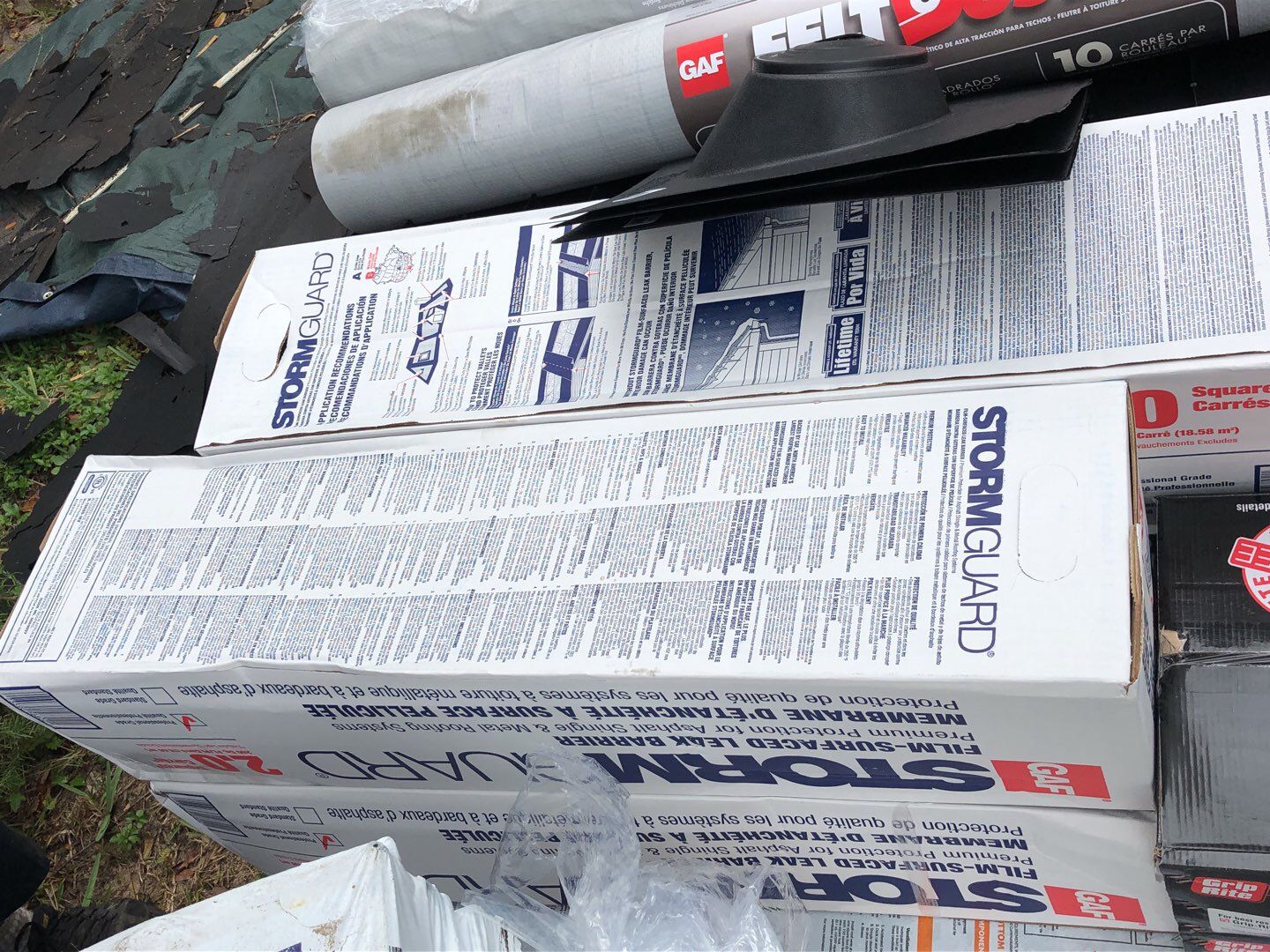 Residential Roofing Installation using Roof Replacement by American Roofing & Construction LLC