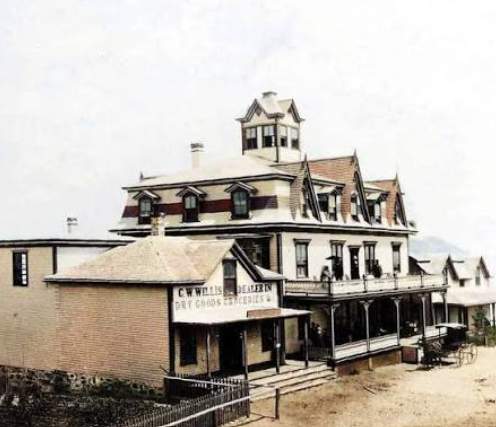 Block Island Beach House Hotel (The Surf) - Roof Restoration by Rinaldi Brothers