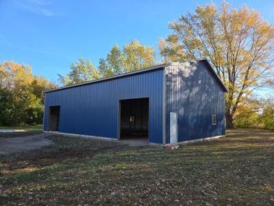 40'x60'x16' Pole Barn by The Barn Builders