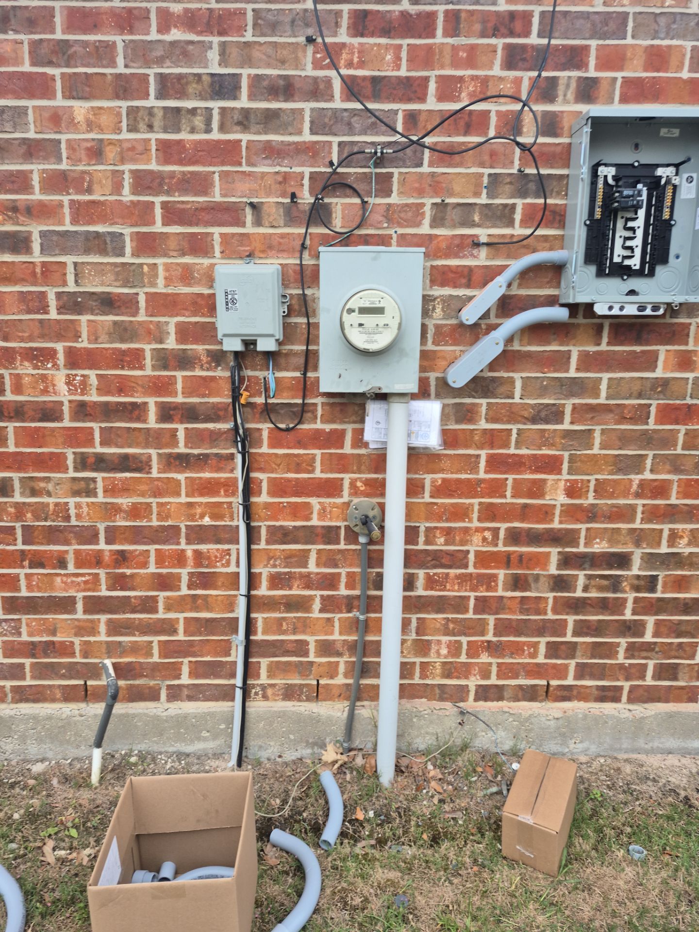 Joyce in Glenn Heights by Trojan Solar