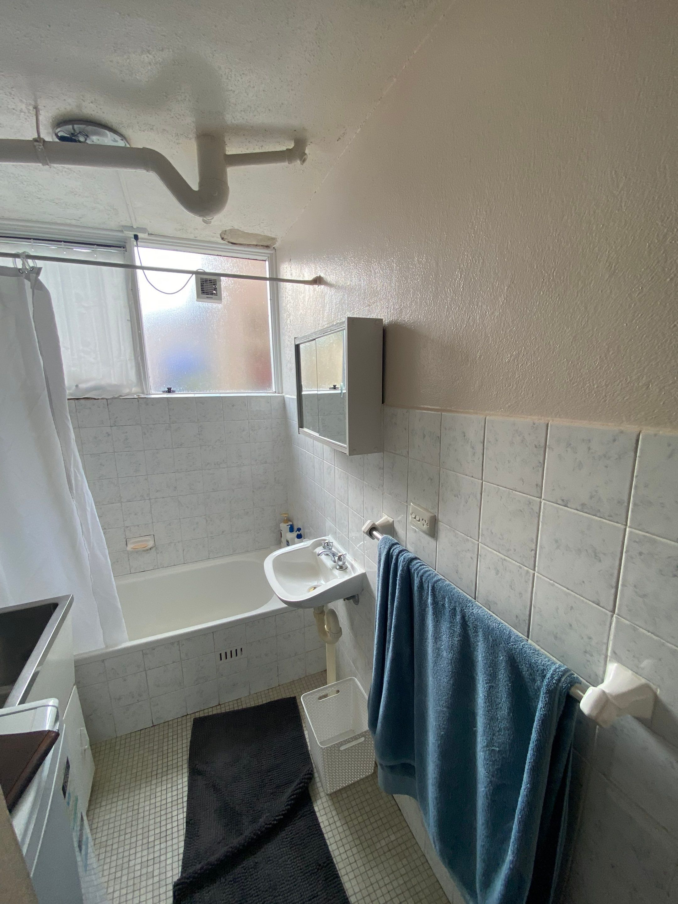 Bathroom/Laundry Renovation by Re-seal Bathrooms