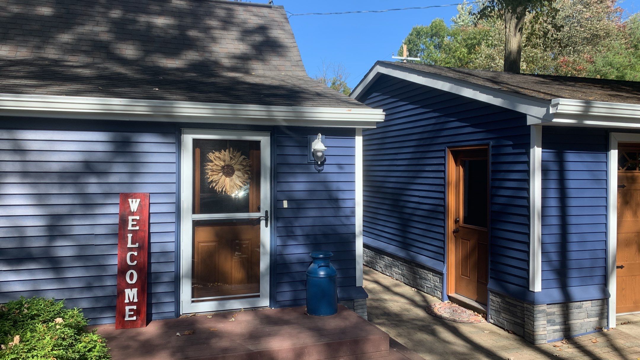 Siding Replacement using Certainteed Restoration Classic D4 by 180 Contractors