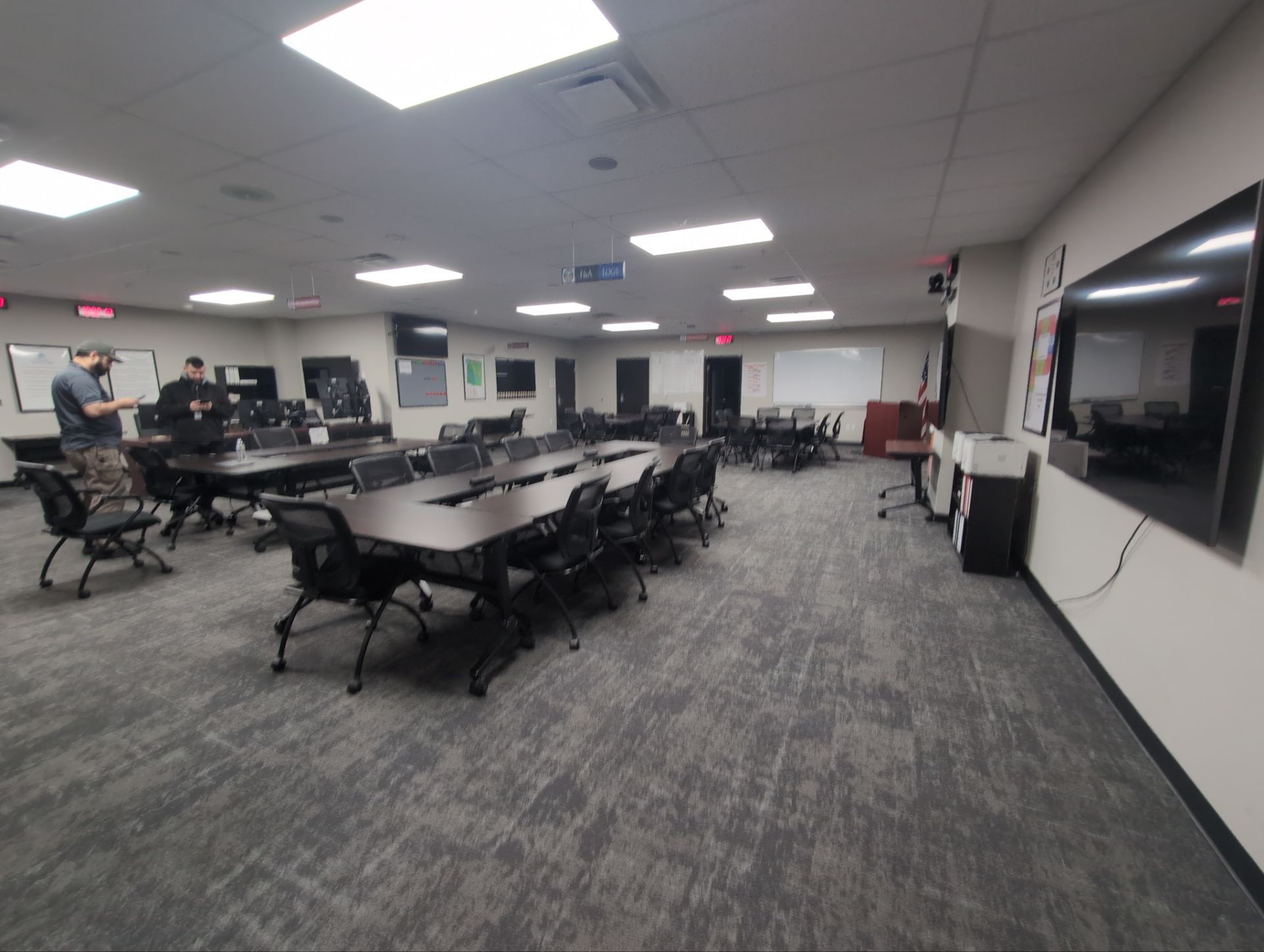 Advanced Commercial AV System Integration for Warren County EOC by Techkinect