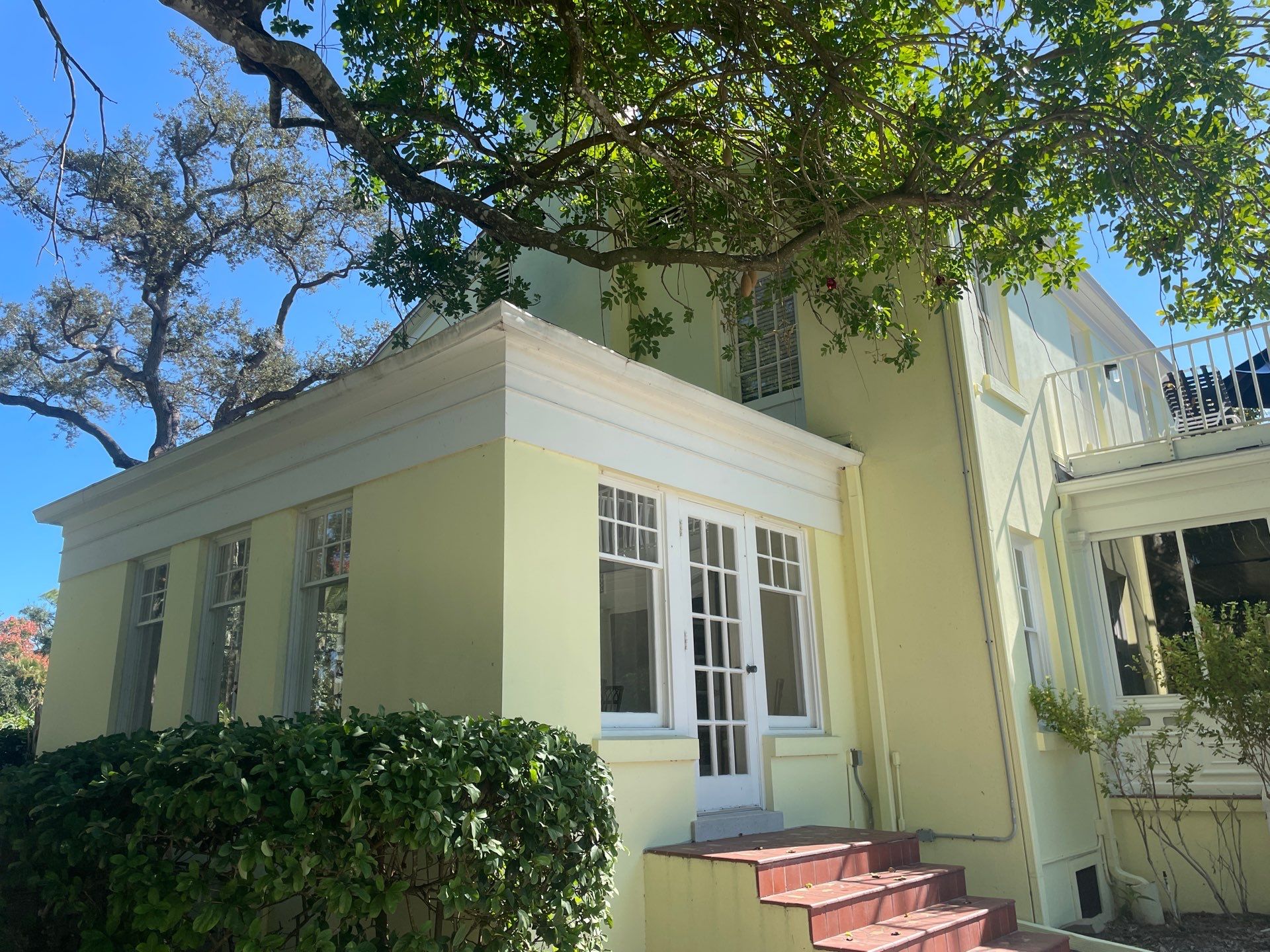White Gutters Repair and Installation in Sarasota FL by Gutter Professors
