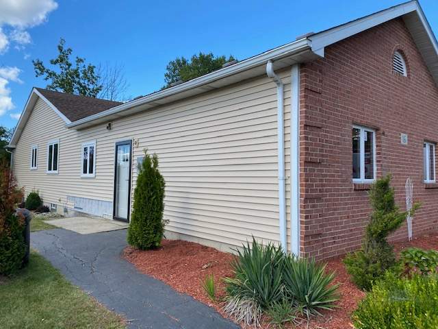 Siding, Addition, and Porch by Ivy Lea Construction