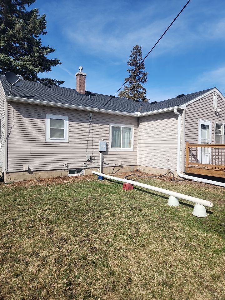 5" Gutters in St. Paul by Next Level Seamless Gutters / Exteriors Inc.