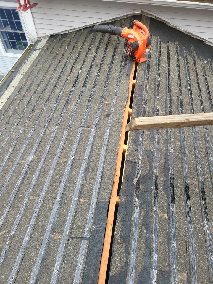 Residential Roofing Installation using Owens Corning TruDefinition Williamsburg slate by A Plus Exterior