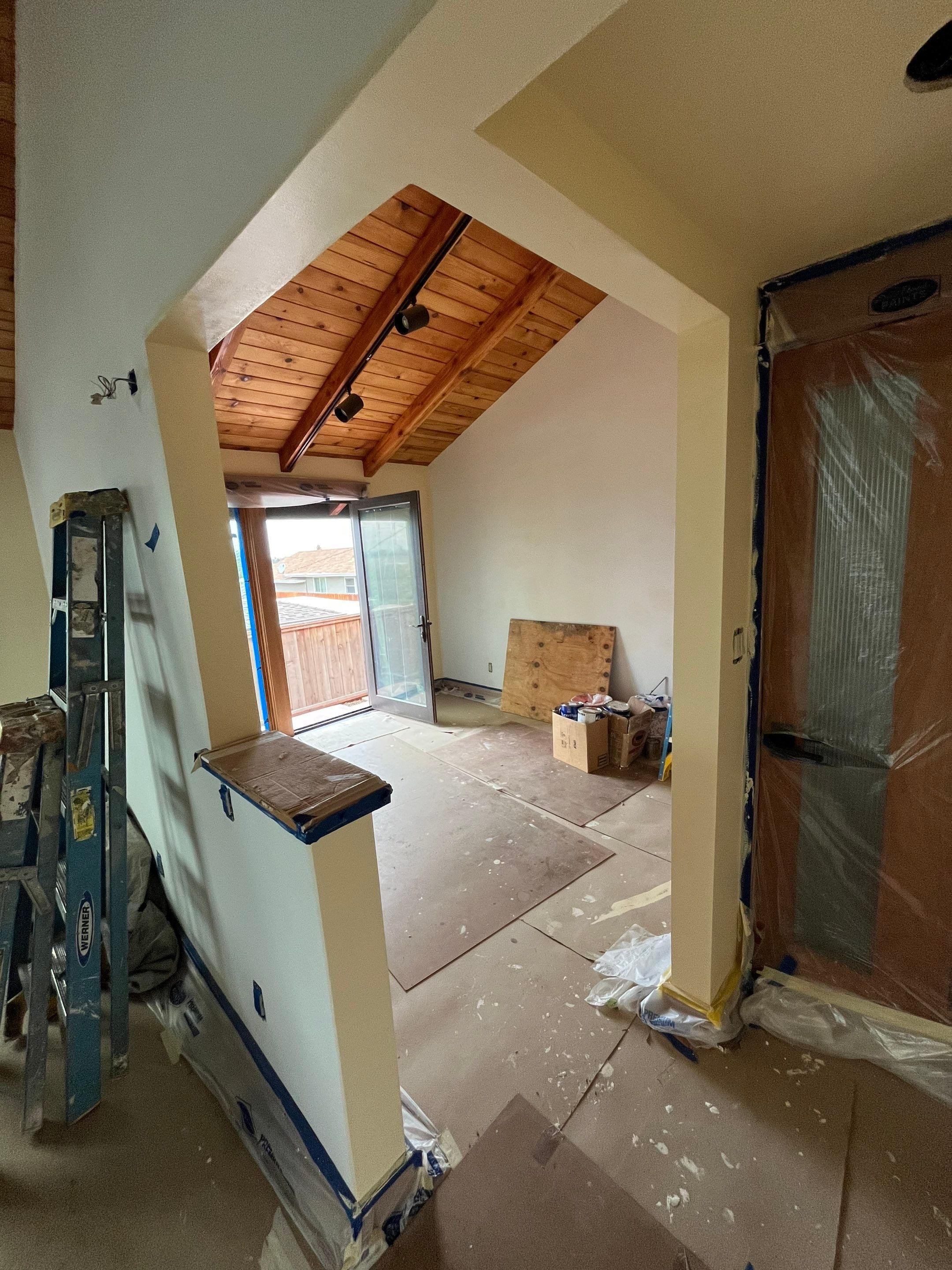 Custom interior painting and decorating by Herrera’s Bay Area Painting inc.