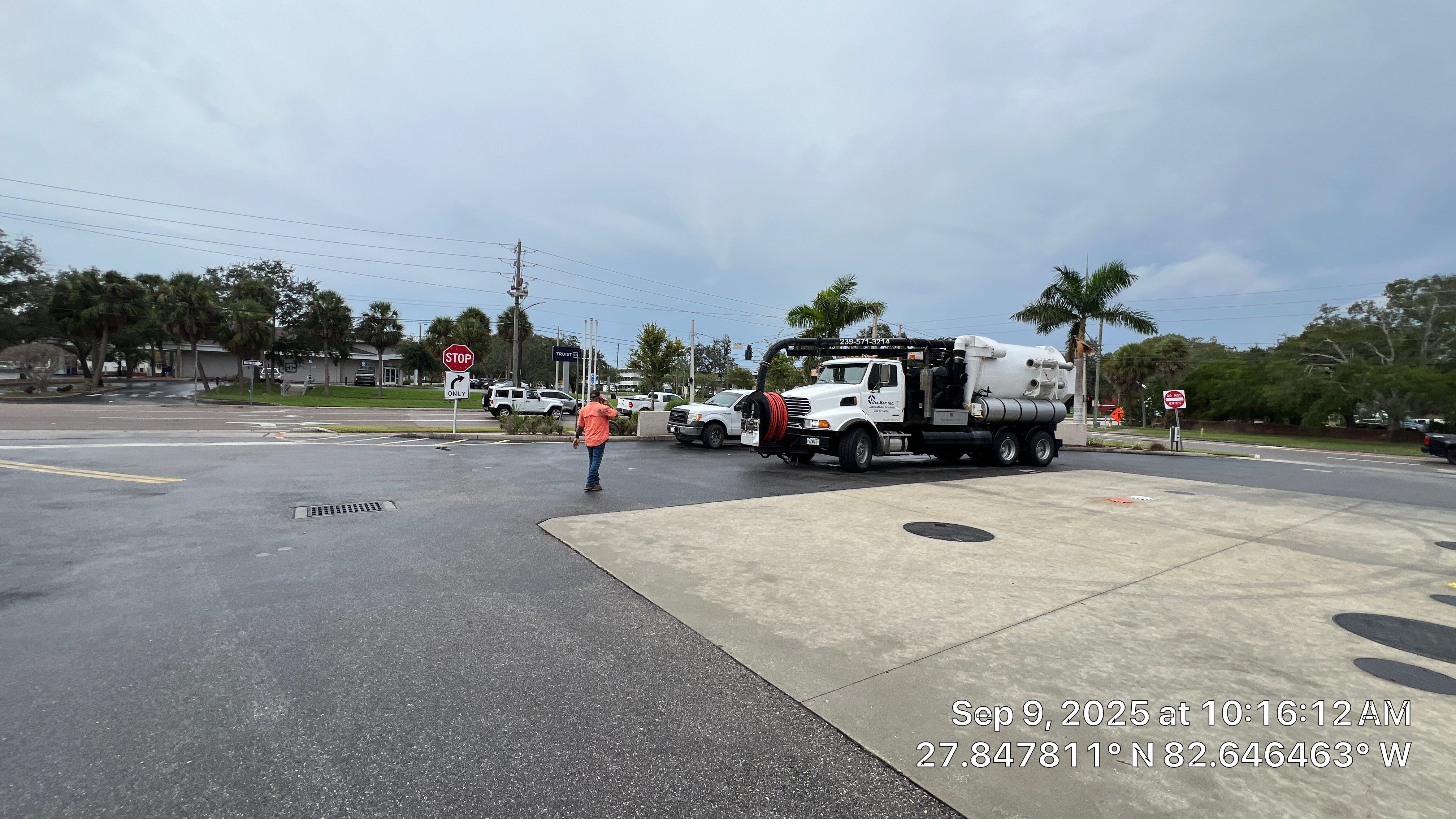 St. Petersburg 7-Eleven Stormwater System Cleaning by Don Mar, Inc. Storm Water Solutions