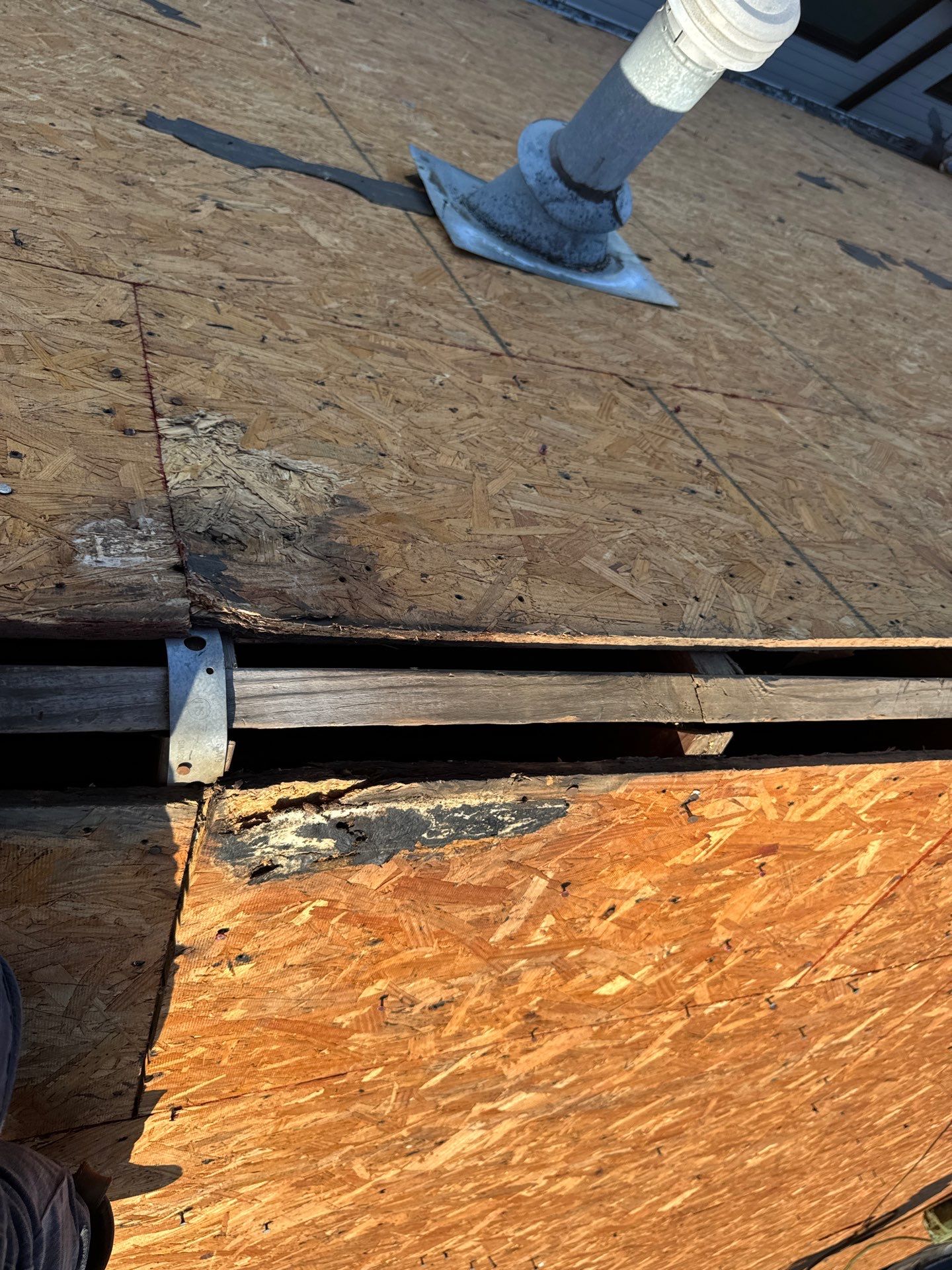 Roof Replacement Houston by Roof Repair Company