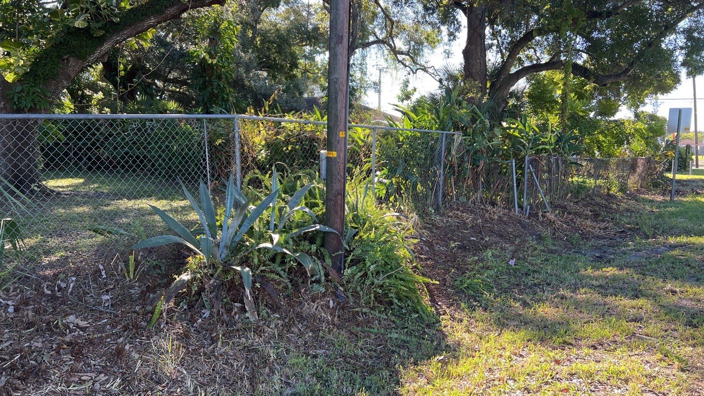 Palmetto, FL Galvanized Chain-link Fence with Lift Master Gate Operator  by Asap fence and gates, LLC