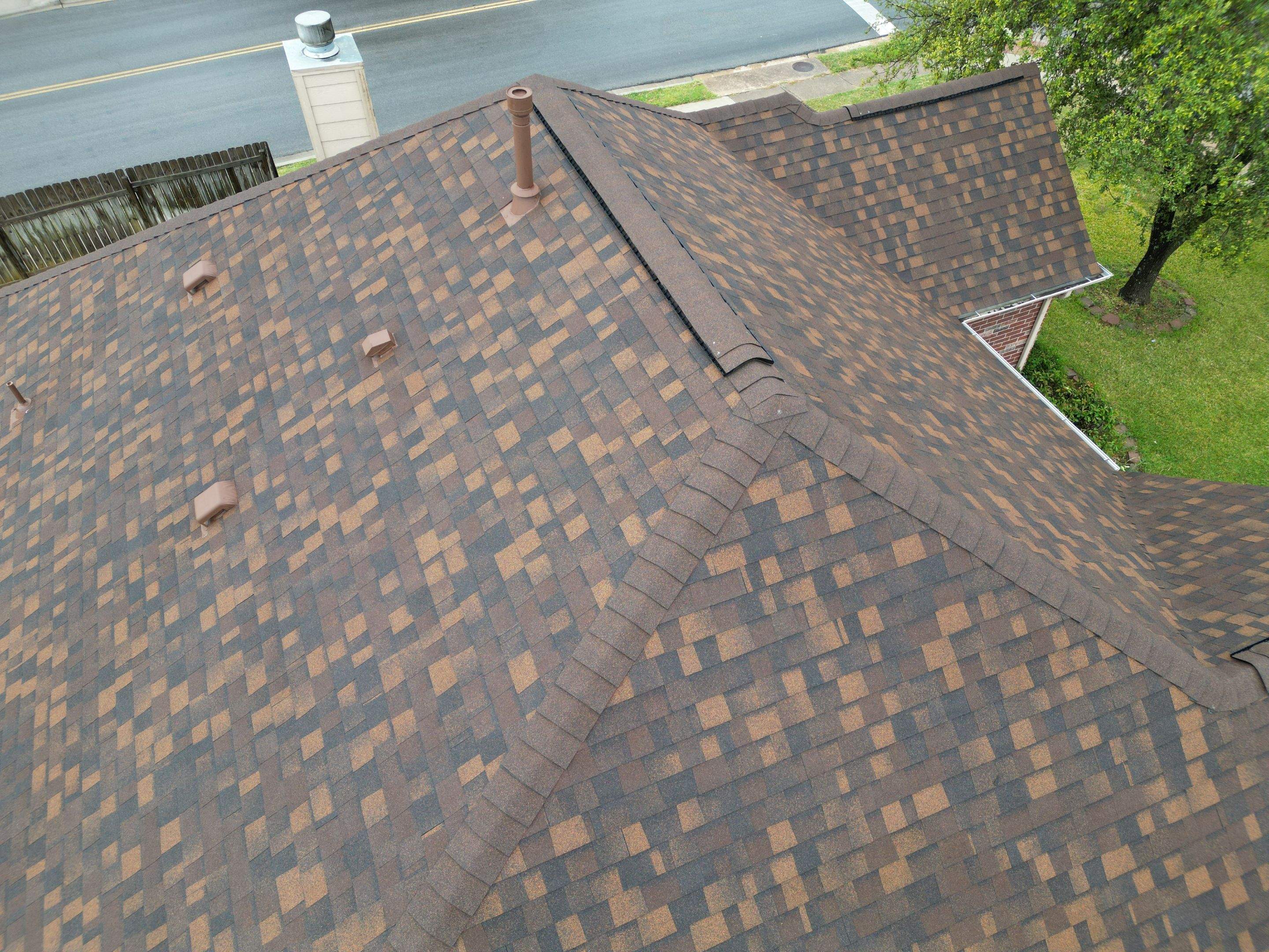 Brownwood - Owens Corning TruDefinition Duration  by RoofsOnly.com