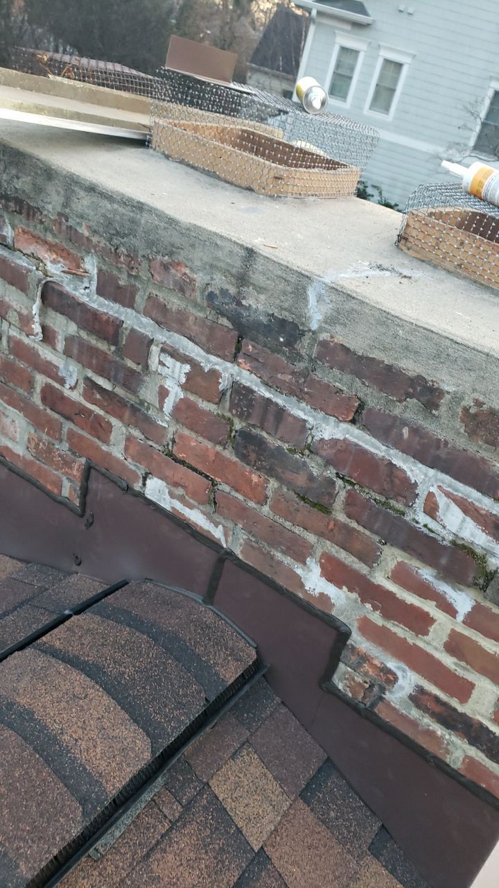 Arlington: CertainTeed Landmark Pro Designer Shingles in Max Def Burnt Sienna by RM Banning, Inc.