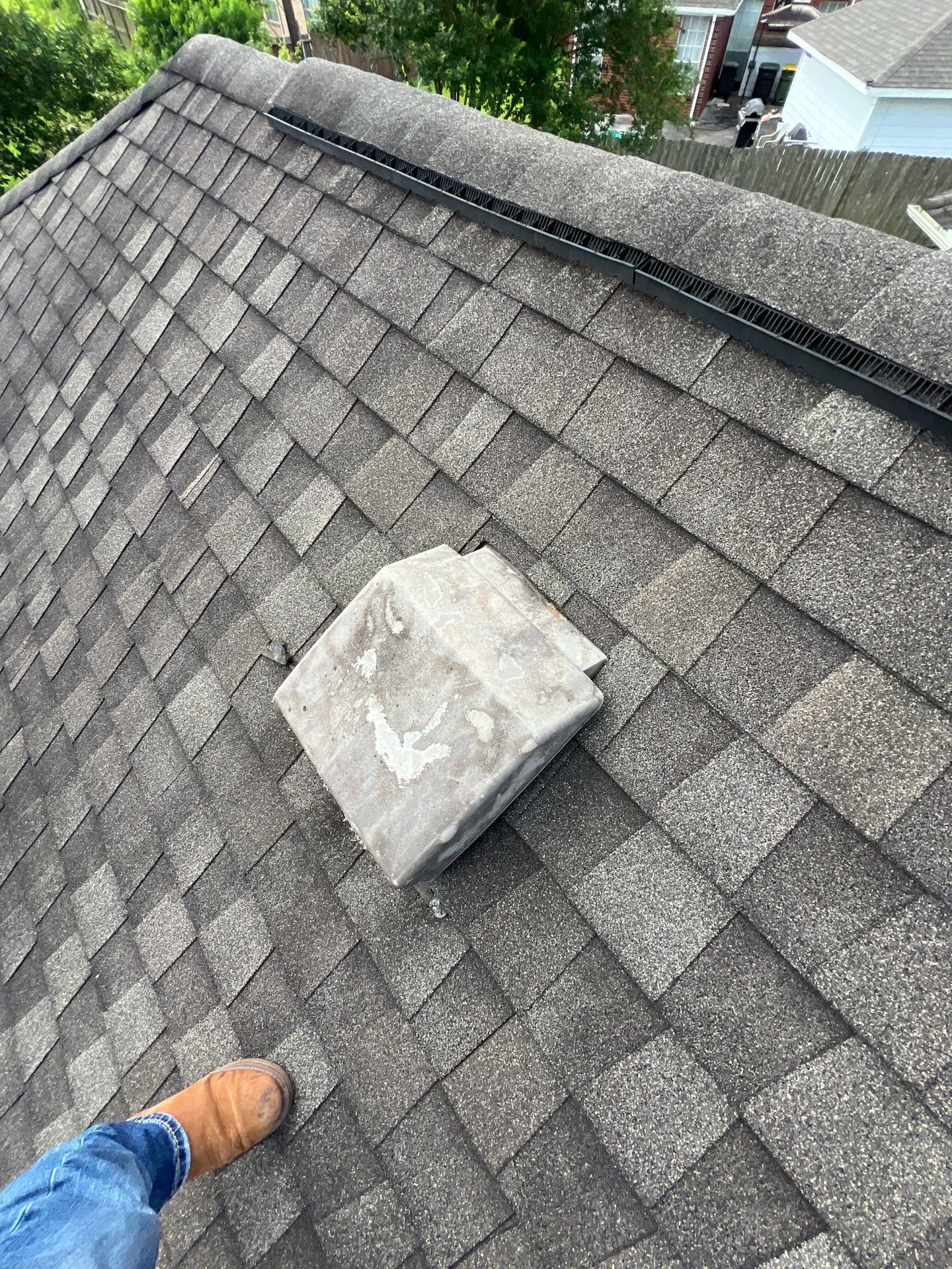 Hail Damage using Owen's Corning Duration (Lifetime) Shingles by Roof Repair Company