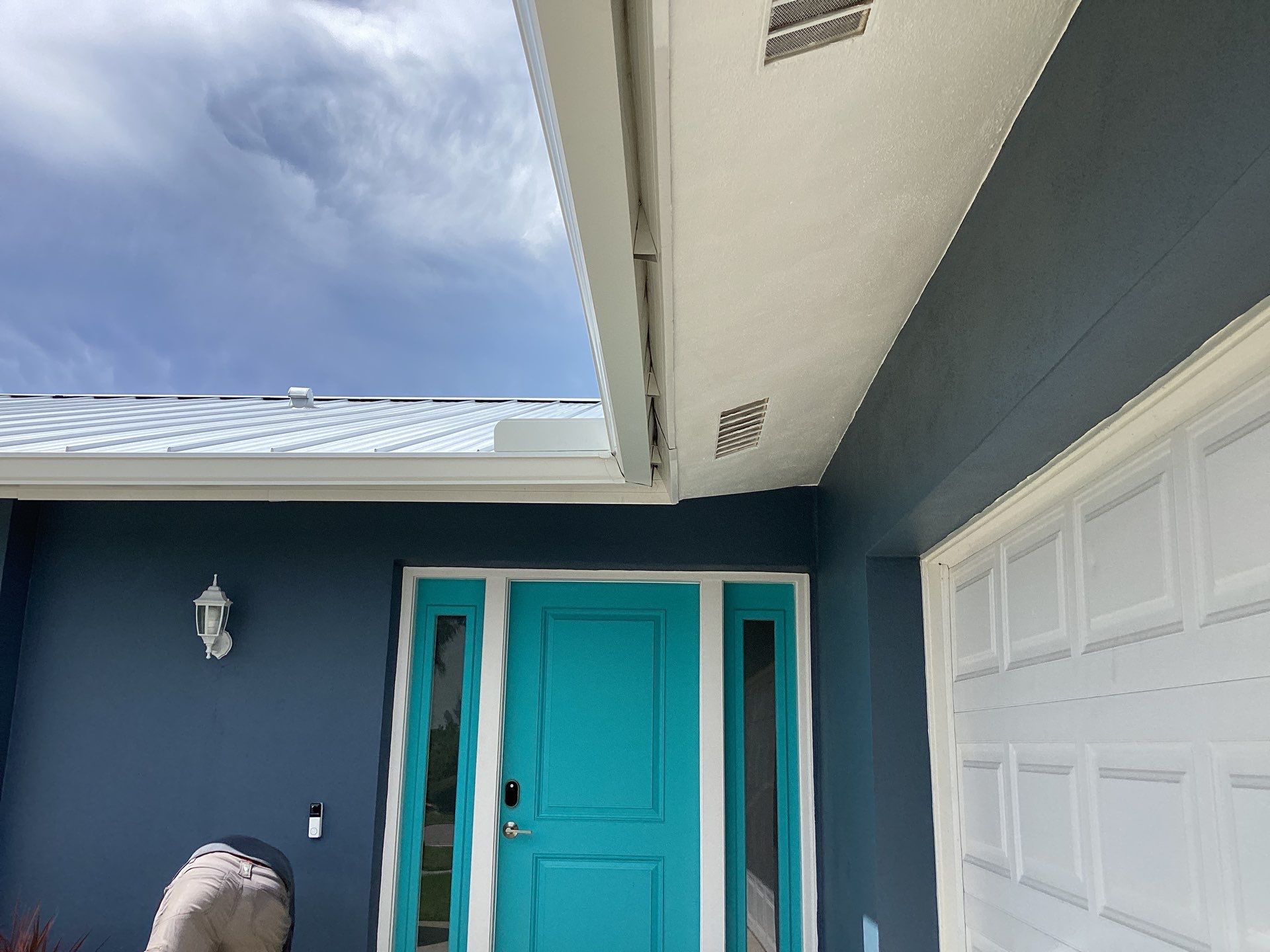 White Downspouts and Gutters Combo in Punta Gorda FL by Gutter Professors