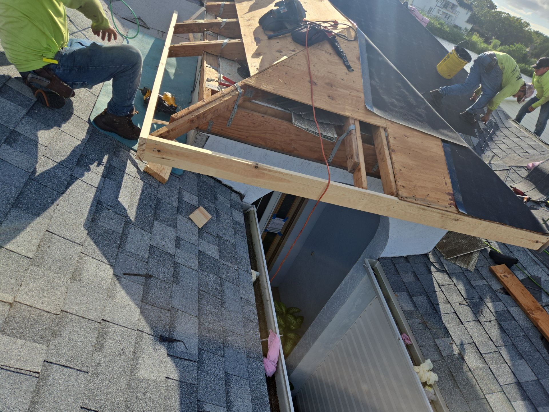 Project in Oldsmar 34677 by Mitchell Roofing Company LLC 