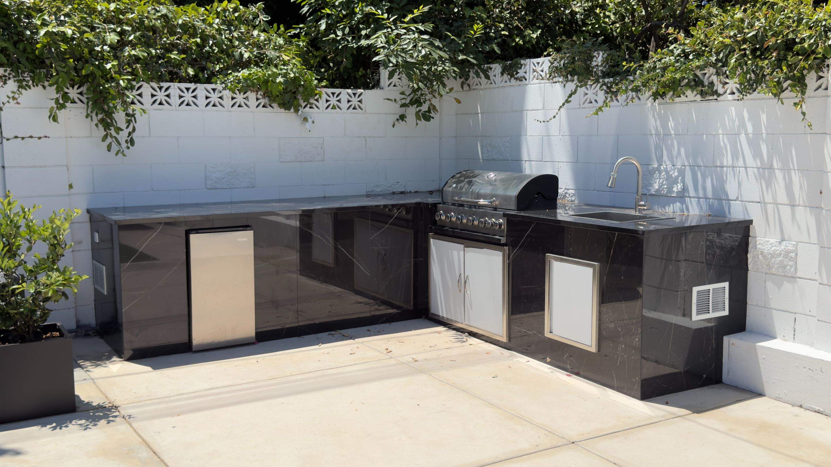 Pool With Raised Spa, Water/Fire Feature by Lax Home Inc 