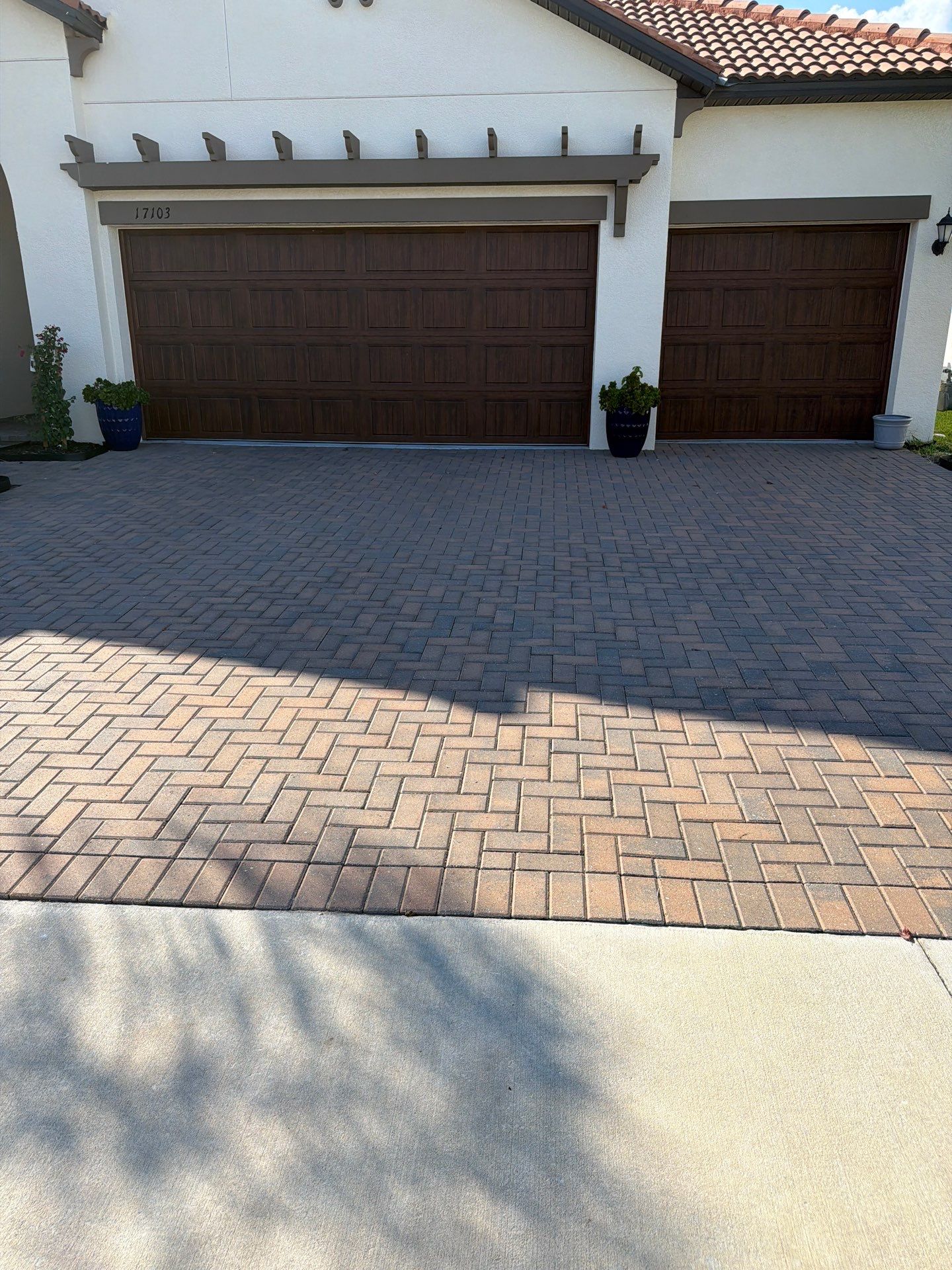 Driveway and Patio Paver Sealing and Restoration in Southshore Bay Wimauma by Supreme Paver Experts