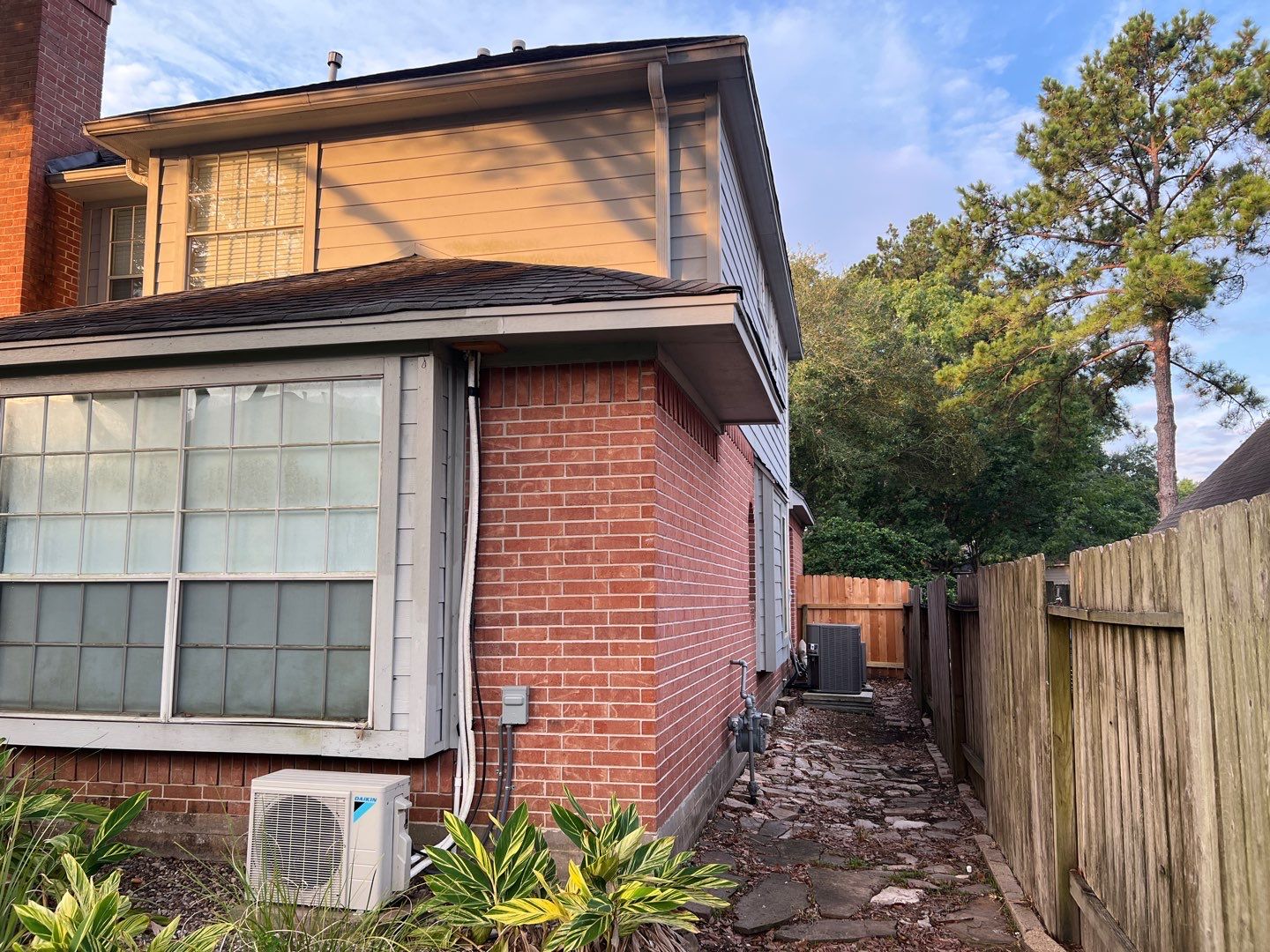 OC Duration Estate Gray by HHH Roofing & Construction