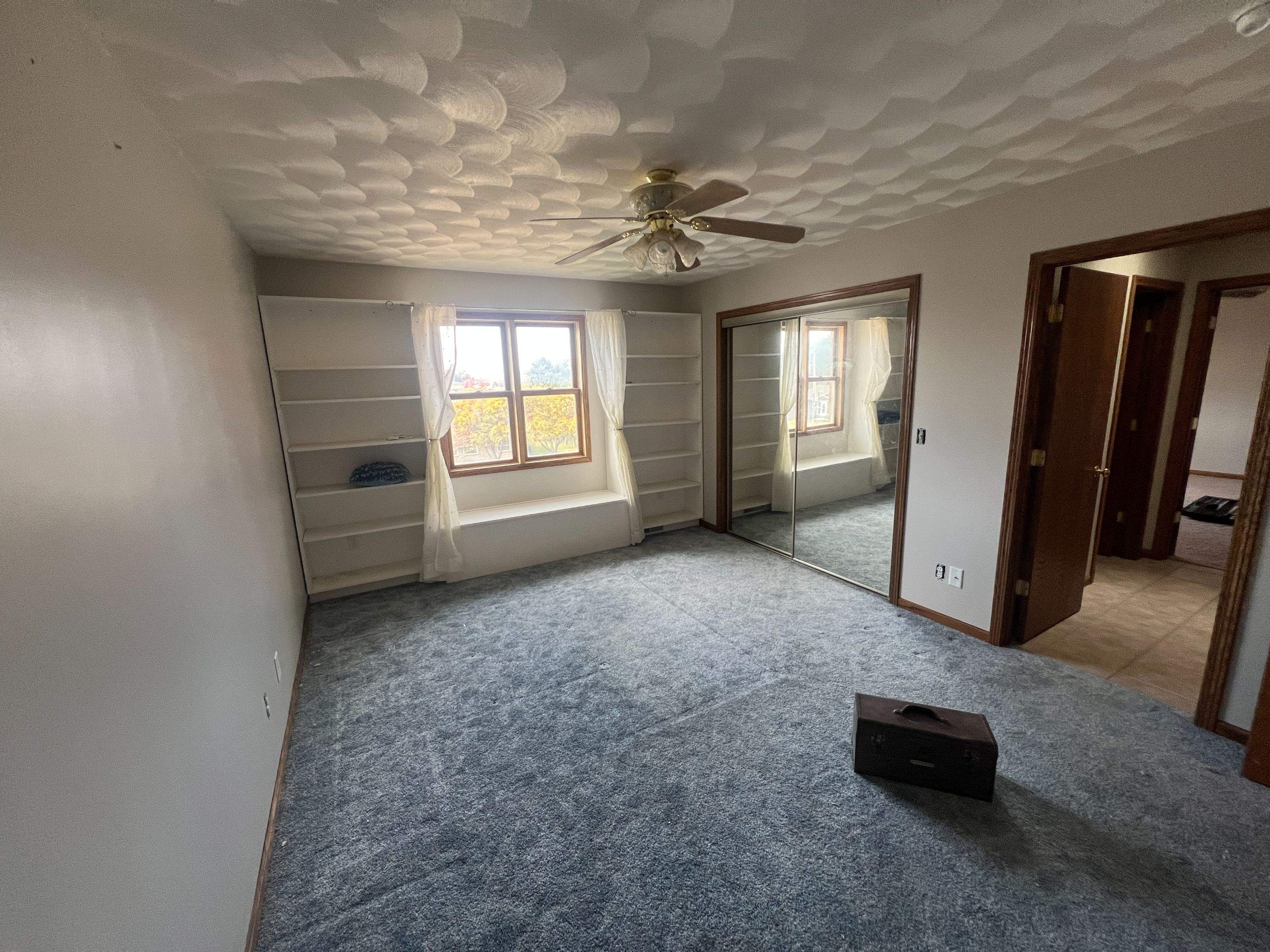 Pre-List Interior Refresh by Grandview Painting