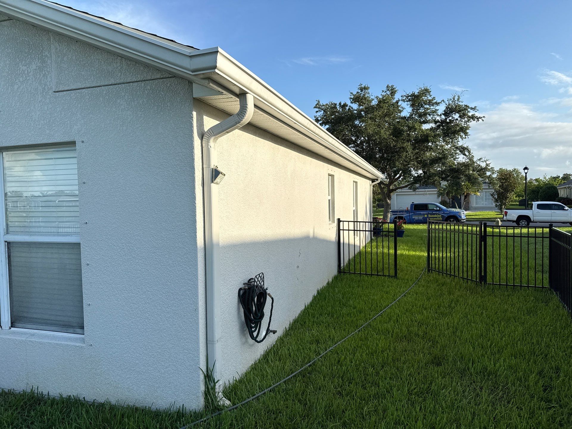 Complete House & Concrete Cleaning in Harrison Ranch Community – Parrish, FL by Sunshine AquaWash