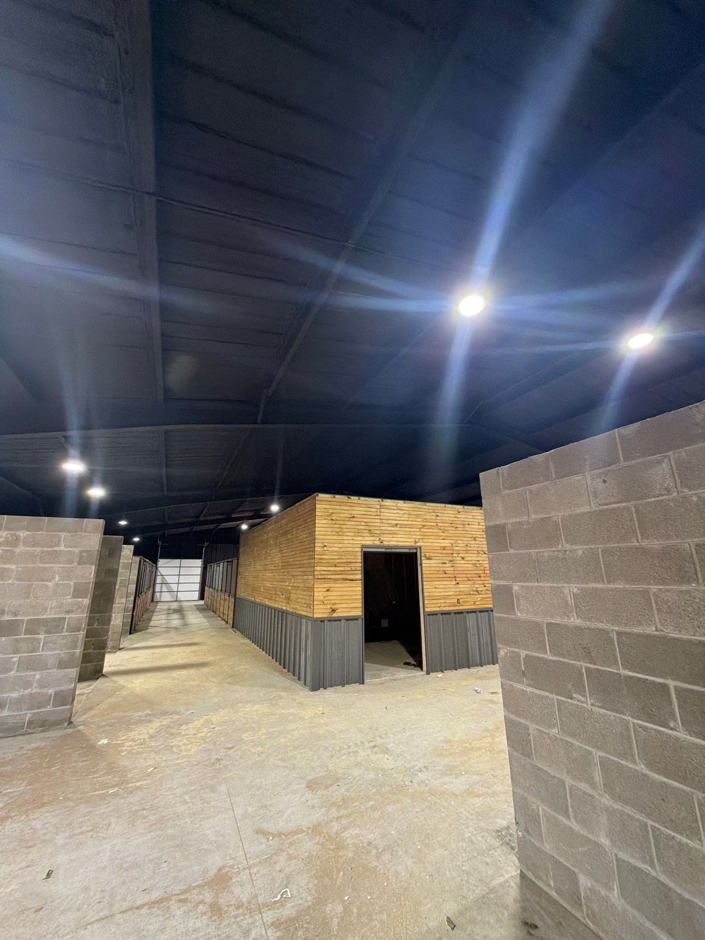 36-stall horse barn complete 🐎 by Apex Insulation Solutions