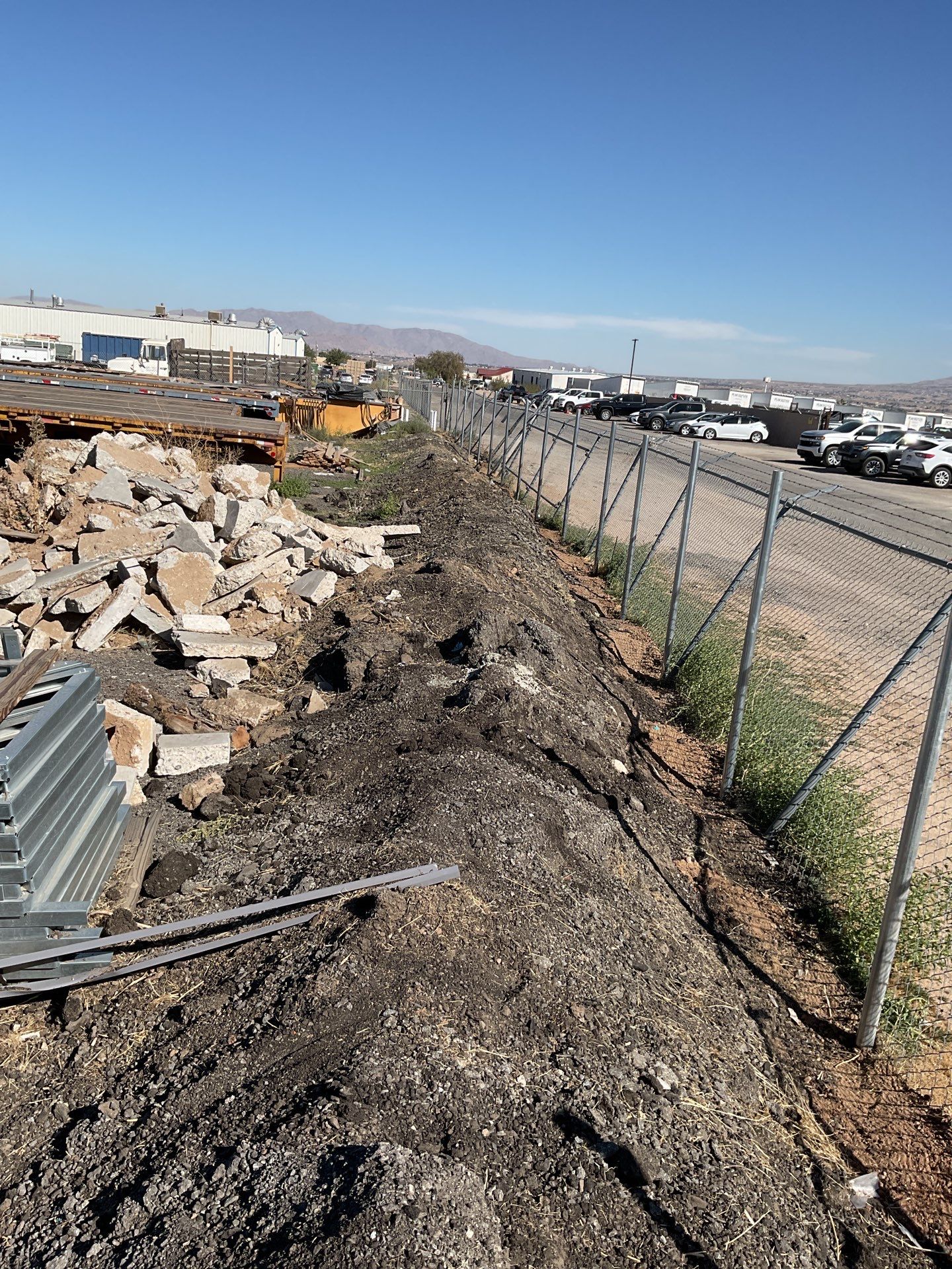 Commercial fence installation by Fence Guys Inc.
