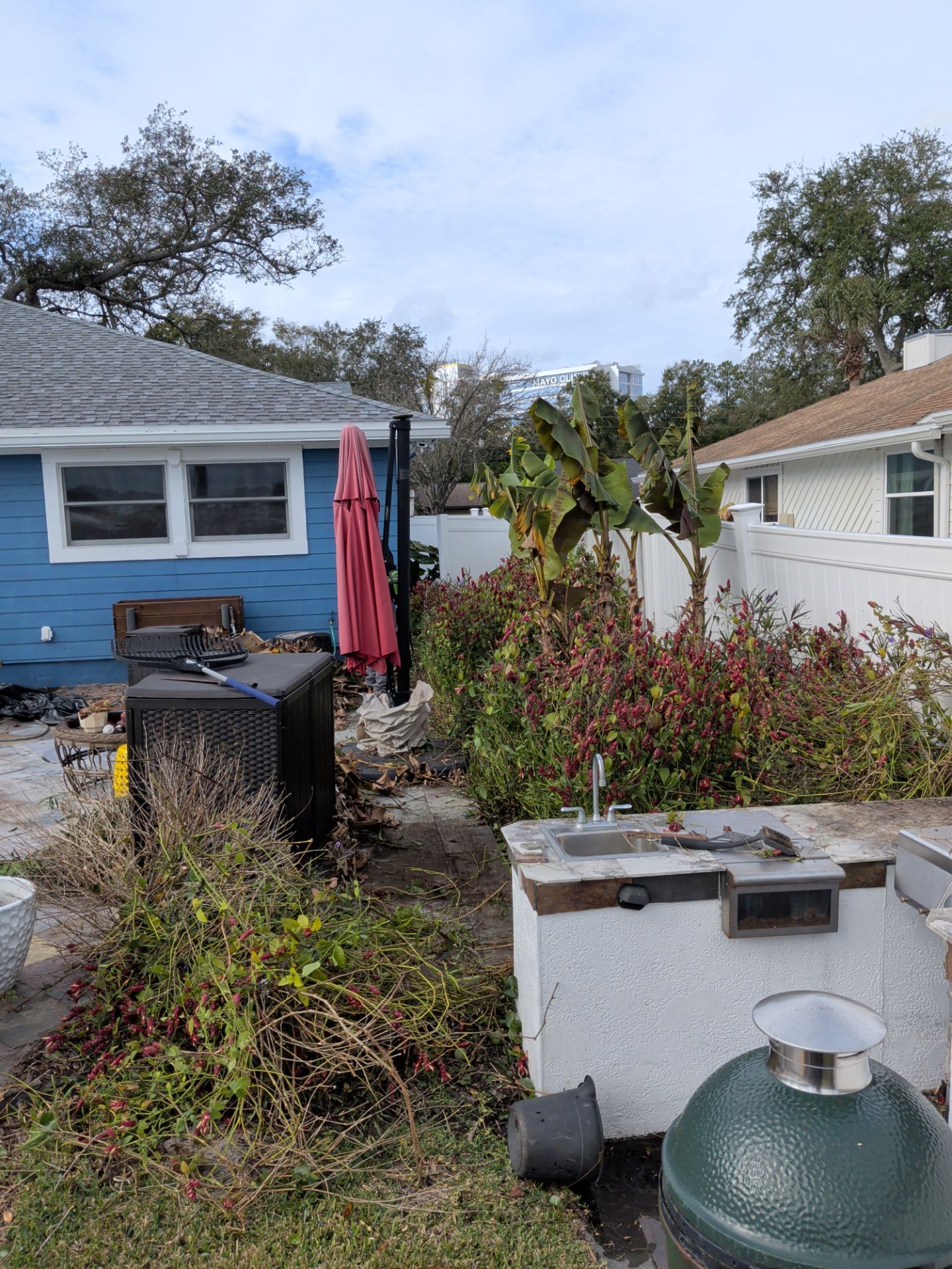 Flower Bed & Property Cleanup San Pablo area — Jacksonville Beaches, FL by Harmoni Home Services