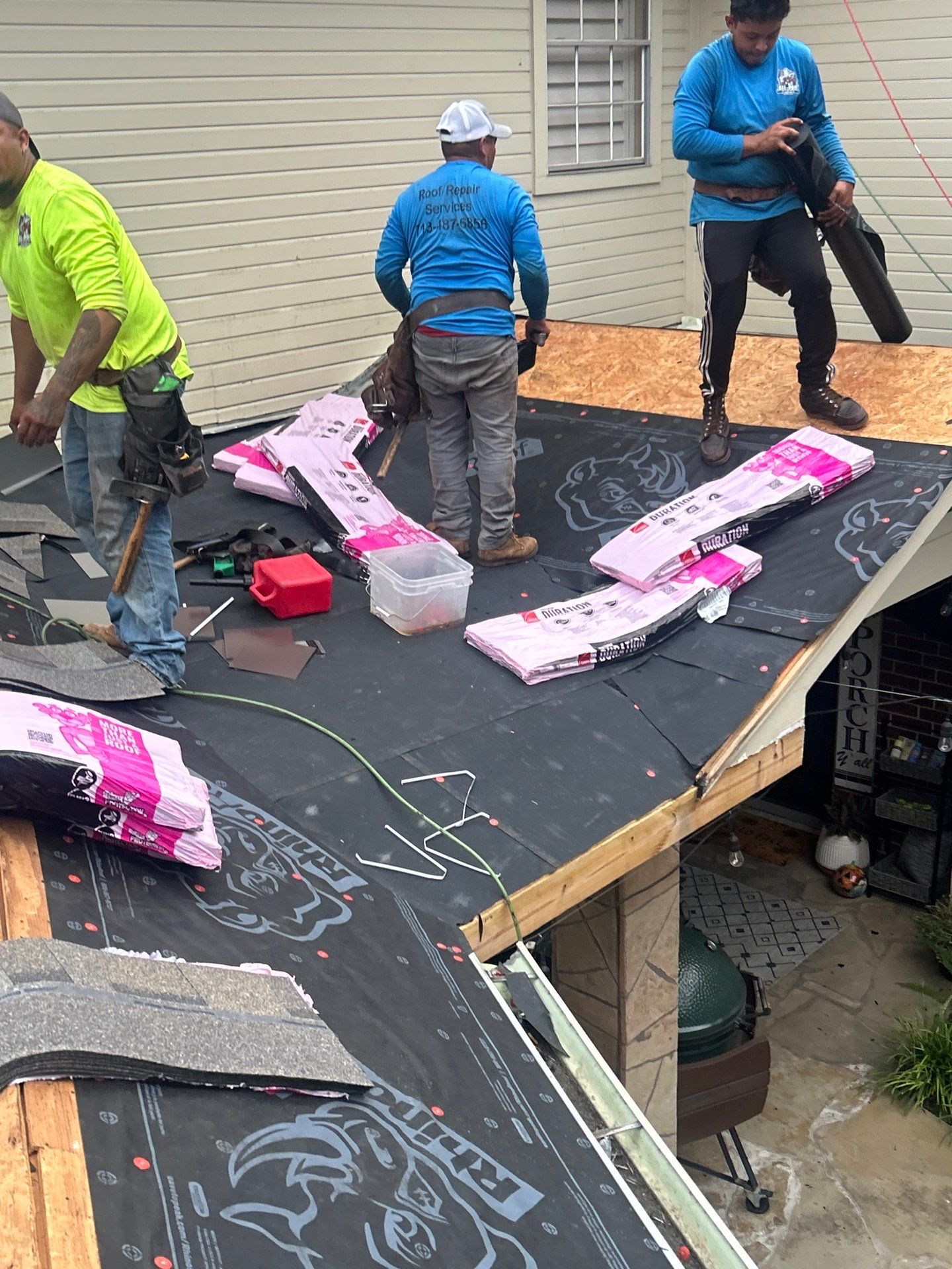 Residential Roofing Installation using Owen's Corning Duration (Lifetime) Shingles by Roof Repair Company