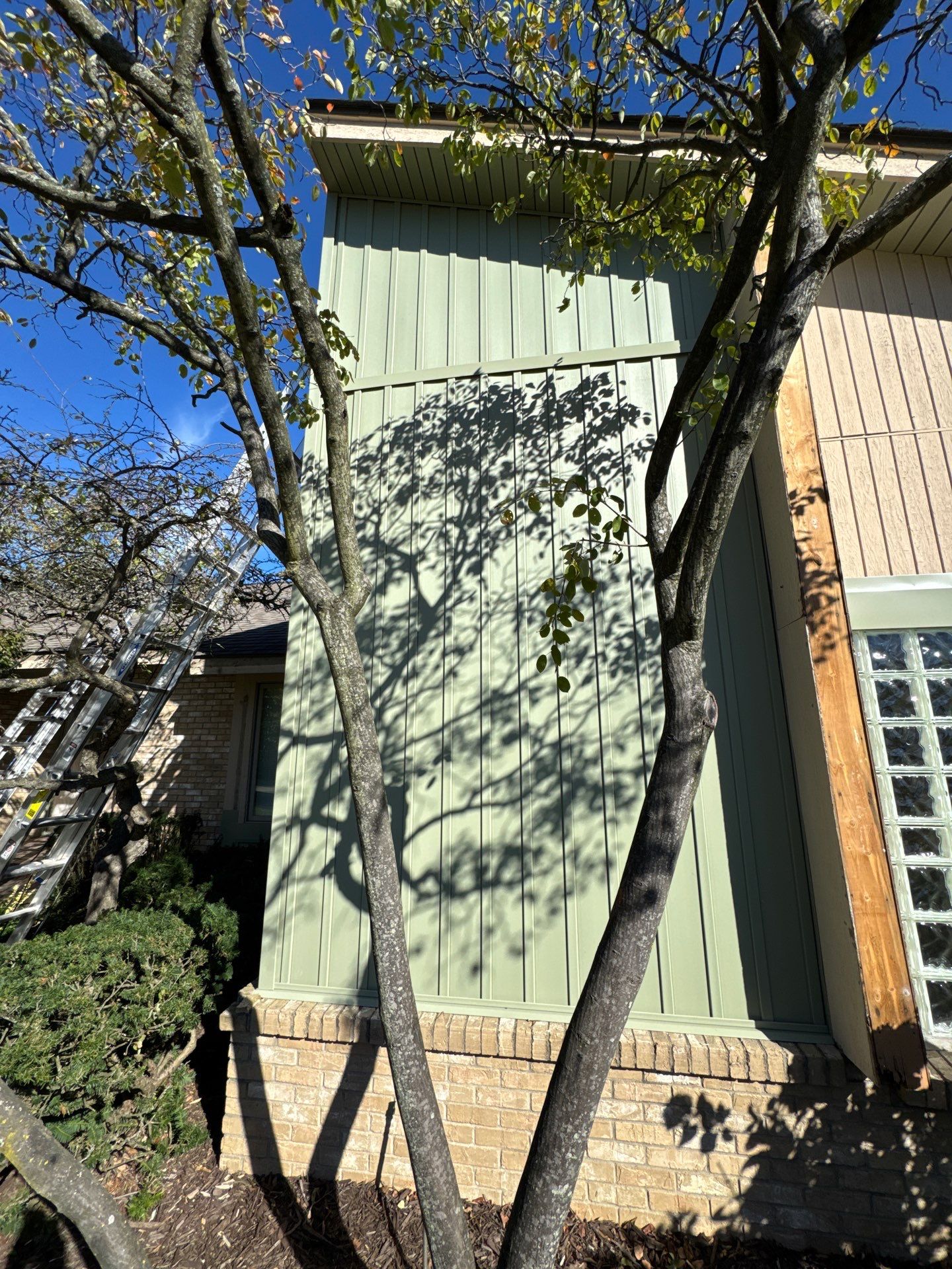 Siding Replacement using Alside 7" B&B by 180 Contractors