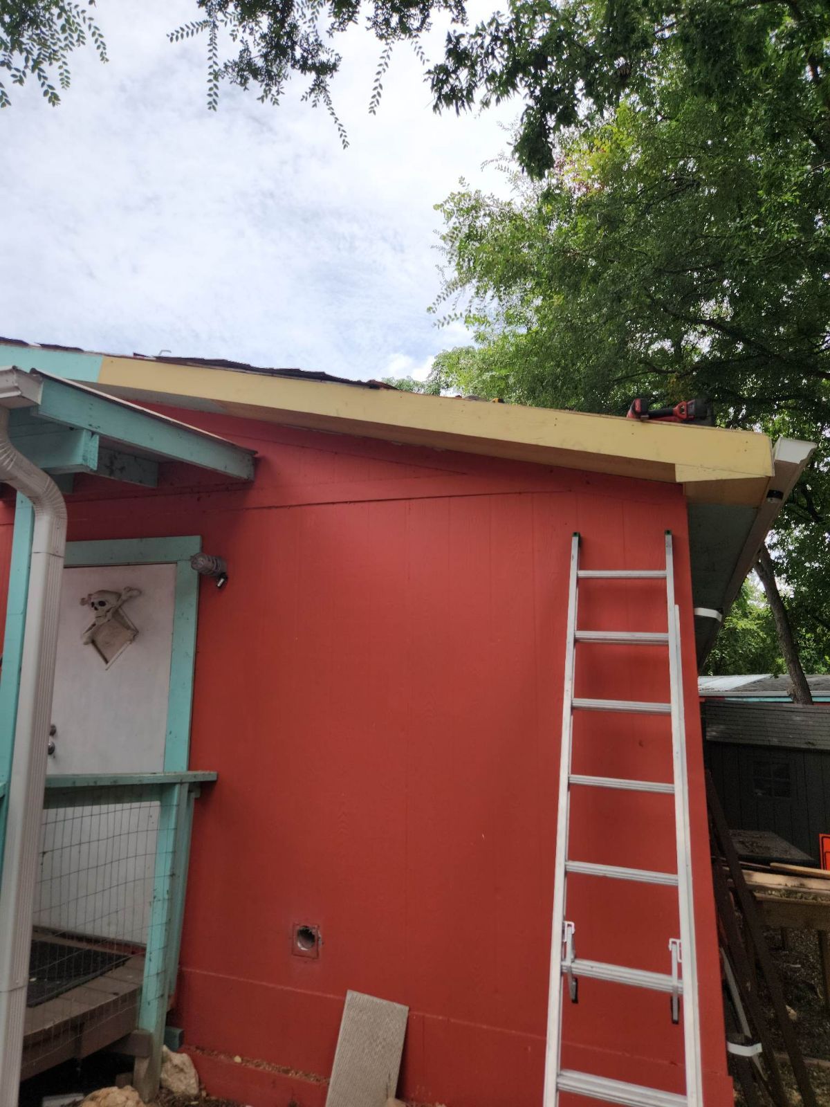Tree Damage Roof Fascia and Soffit Repair by DeZign Roofing & Exteriors