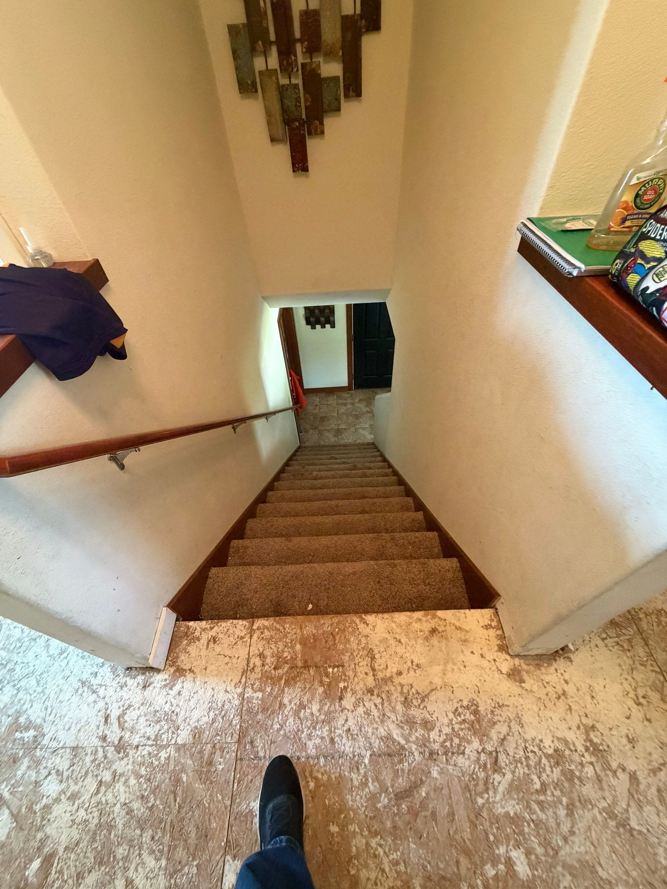 Vinyl Siding Replacement and Multi-Room Interior Renovation in Milwaukee by OCS Contracting Services