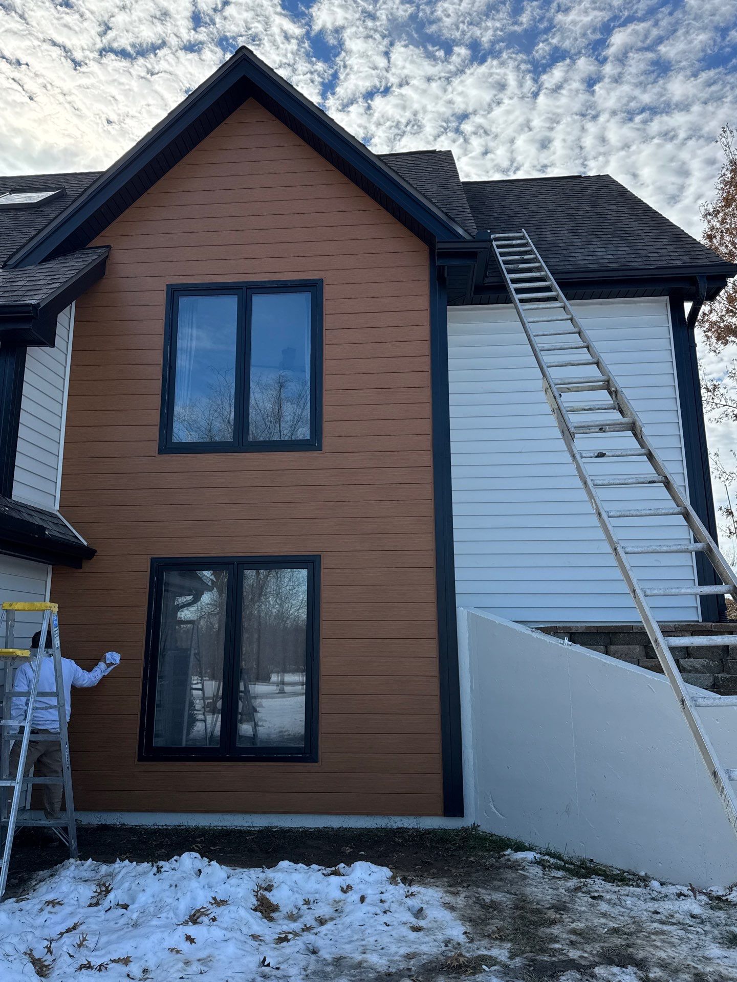 Craneboard Siding and Cedar Renditions Installation in Liberty Mo by EEC Windows, Siding & Roofing