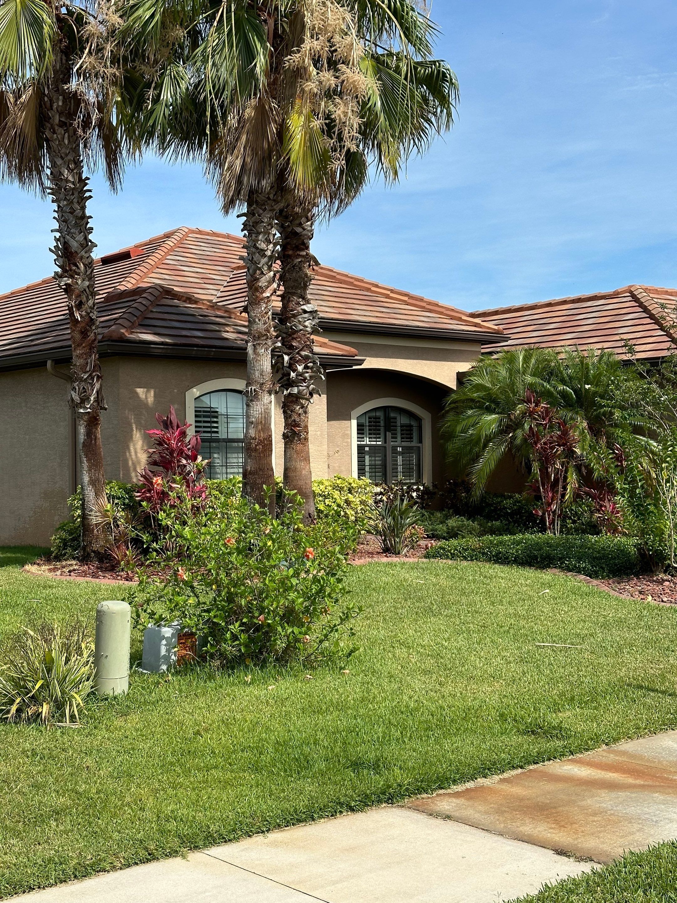 🏡 Tile Roof Cleaning – Gamble Creek Estates, Parrish, FL by Sunshine AquaWash