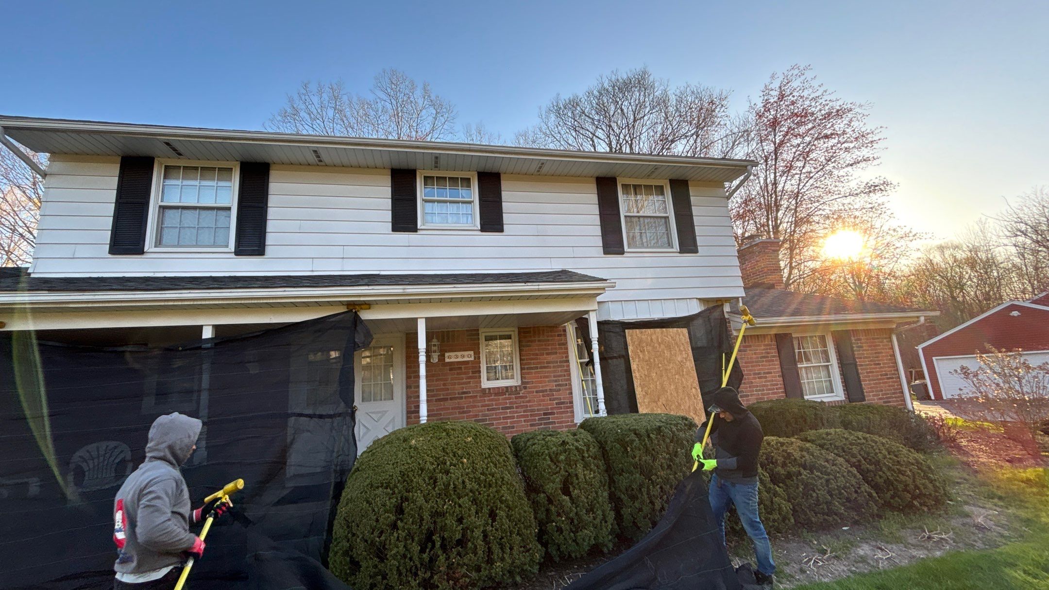 Roof Replacement using Owens Corning Onyx Black by 180 Contractors