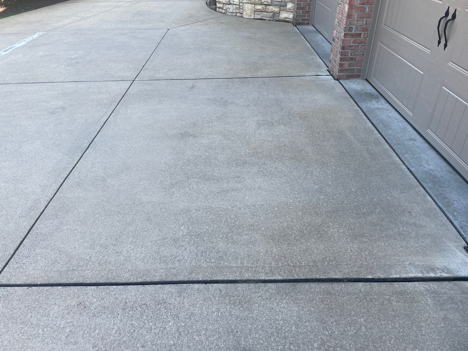 Driveway Walkway Patio Project in Canonsburg by Floors in a Day, Inc
