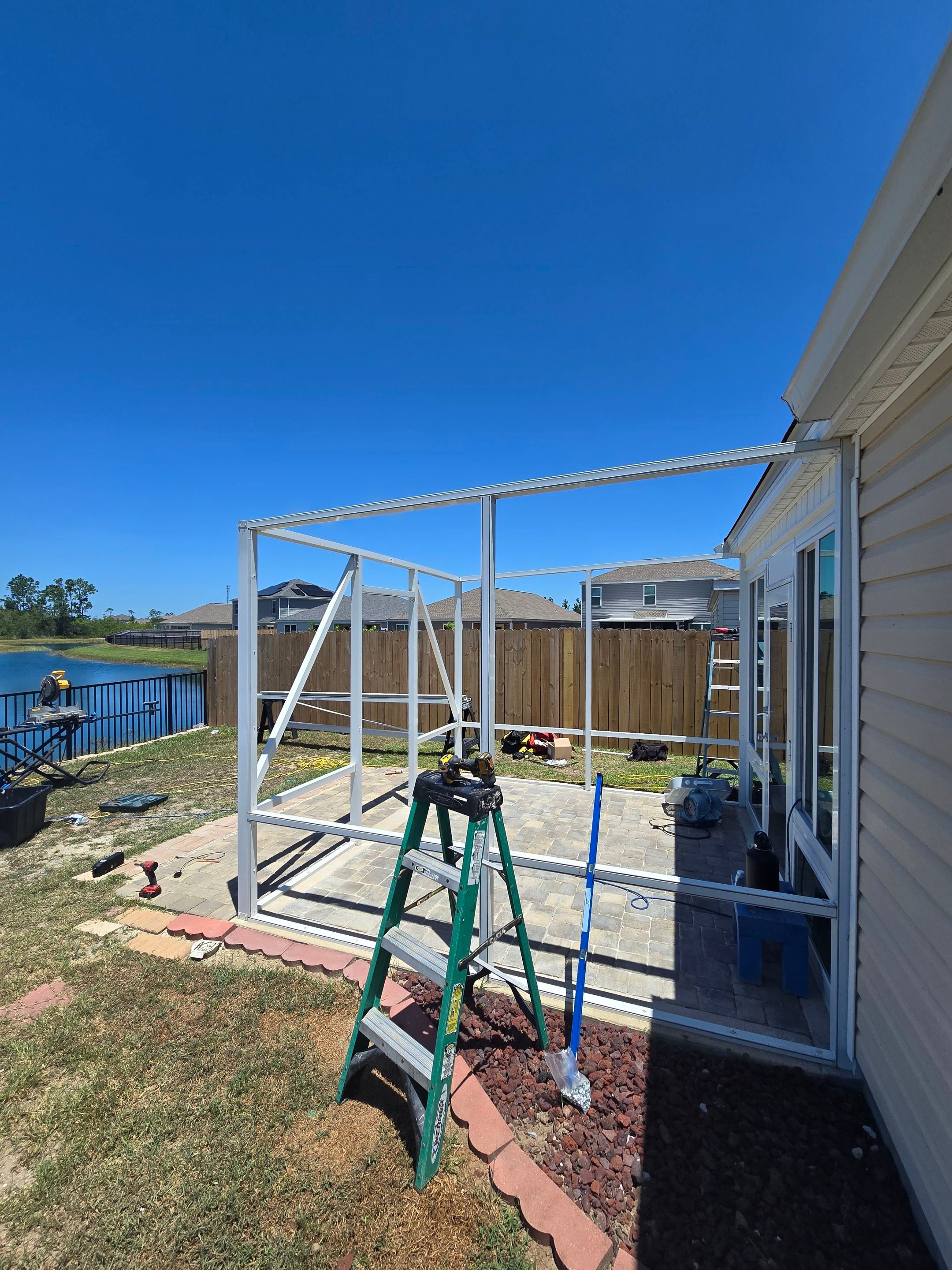 Screen Room using Colorbeam by Titan Sunrooms