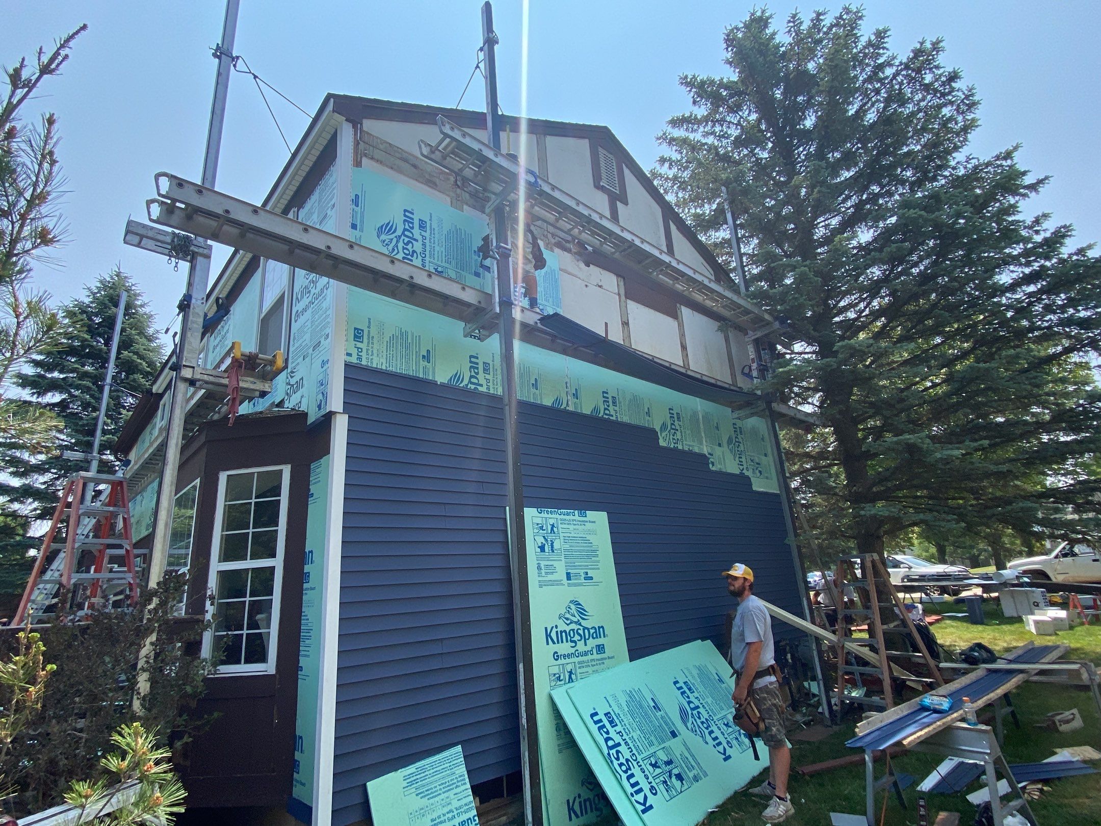 Siding Replacement using CertainTeed Restoration Classis D4 by 180 Contractors