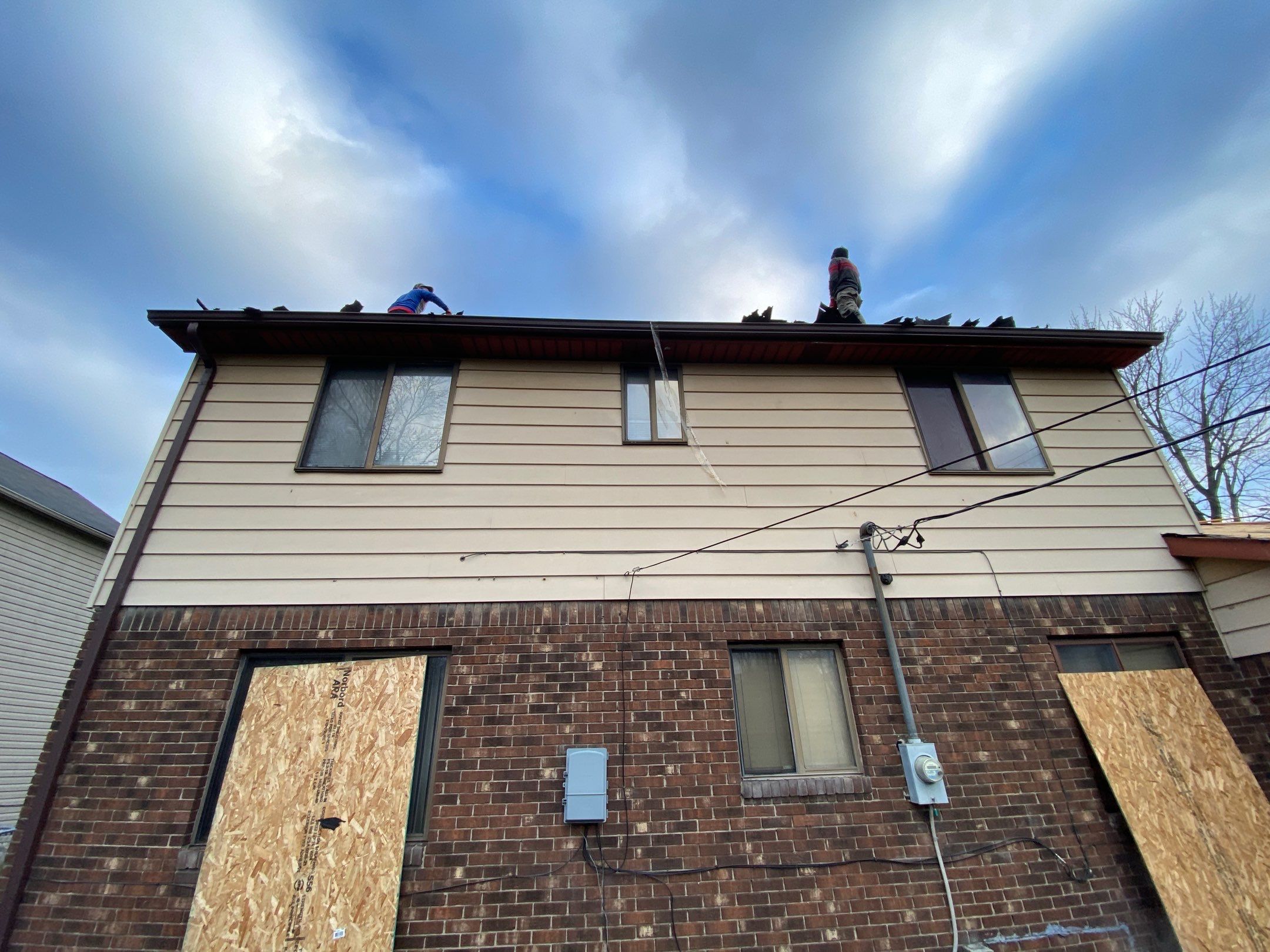 Roof Replacement using Owens Corning by 180 Contractors