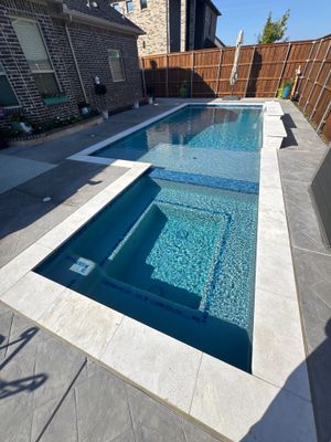 Geometric Pool with Tanning Ledge
