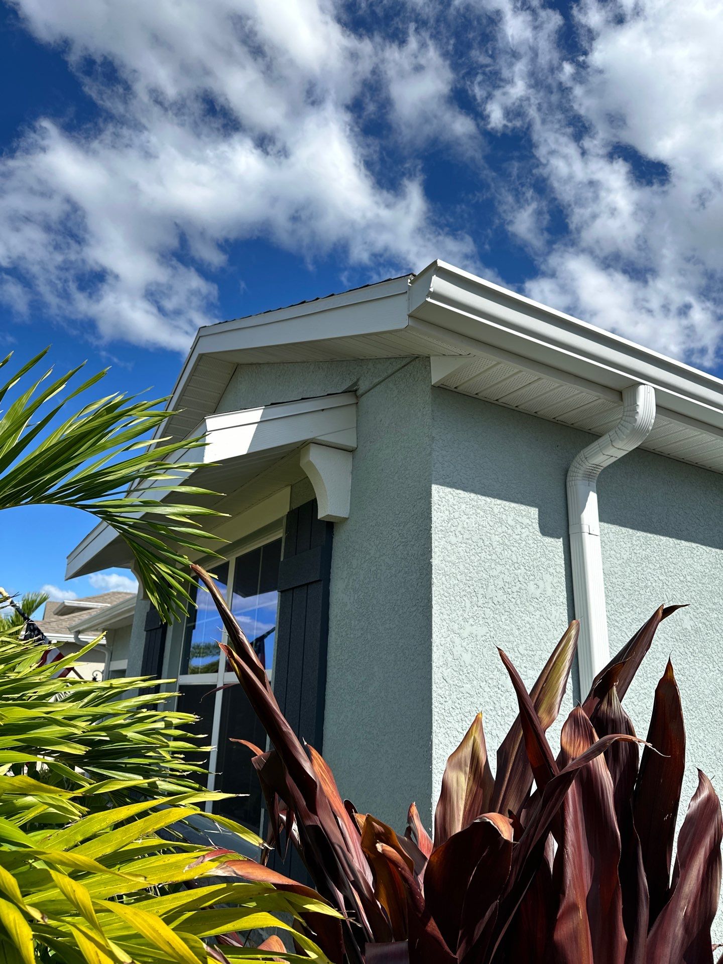 House Wash & Paver Driveway Cleaning in Trevesta Community, Palmetto, FL | Sunshine AquaWash by Sunshine AquaWash