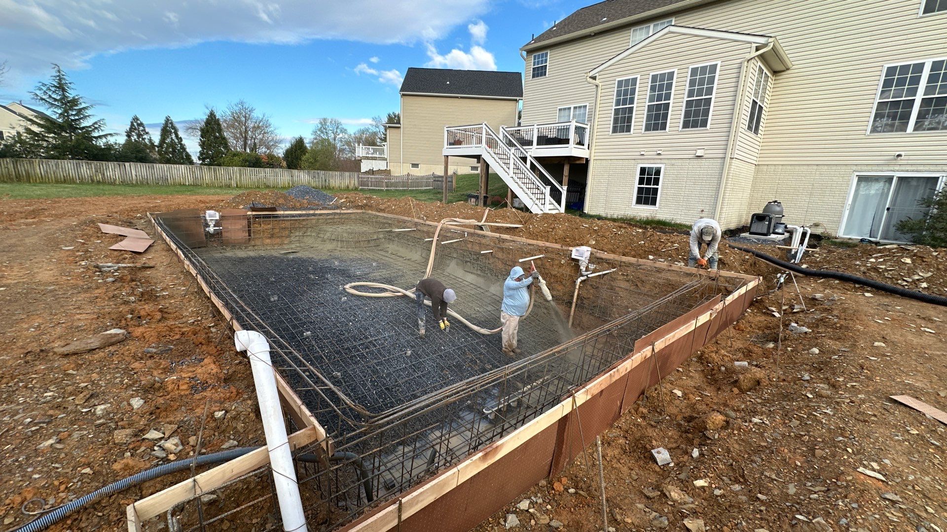 Gunite Pool with an Auto Cover by Elysium Pools