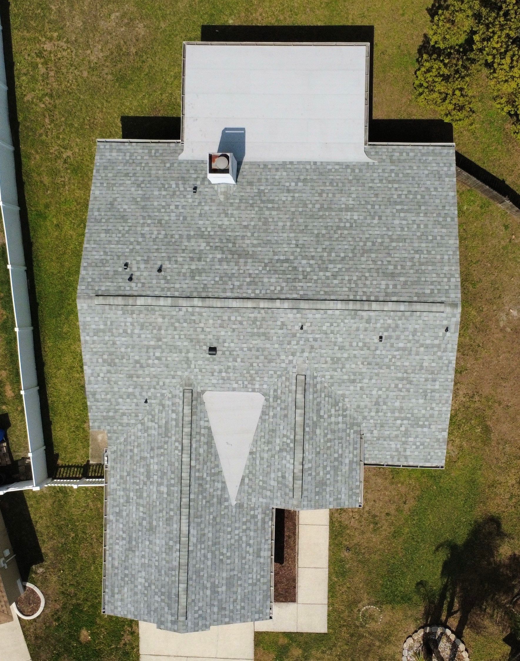Roof repplacement in Brandon, FL by Steadfast Roofing 