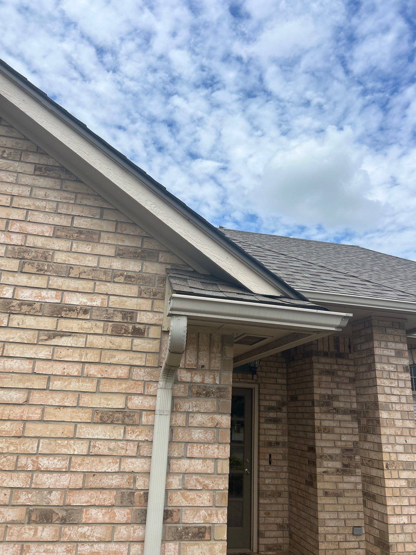 Soffit Replacement and Exterior Painting in Edmond, OK by McCann's Roofing and Construction