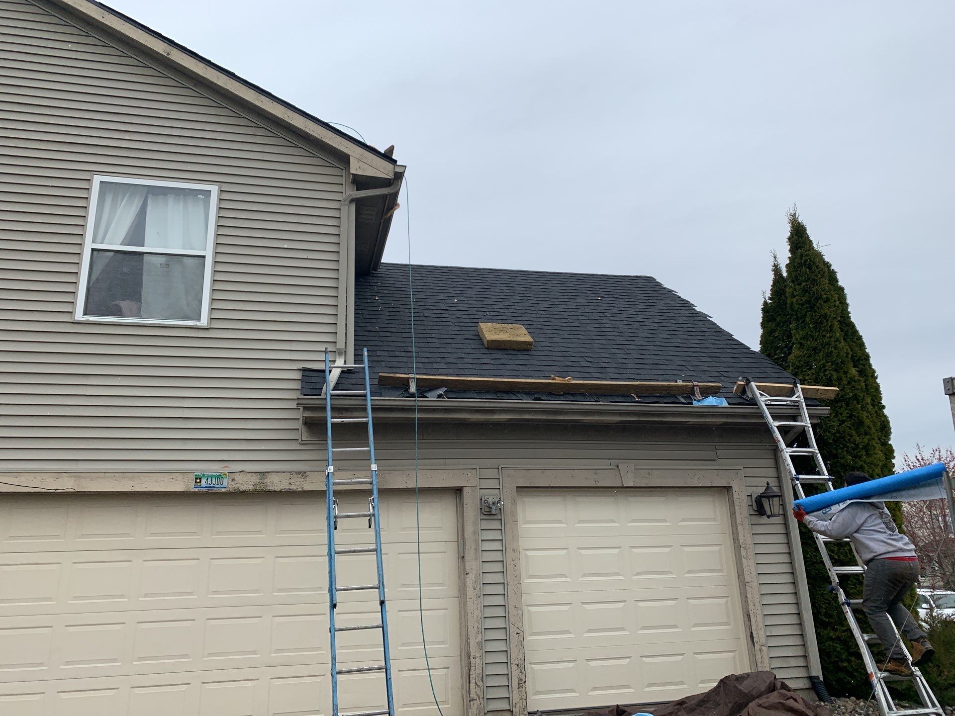 Roof Replacement using CertainTeed Landmark by 180 Contractors