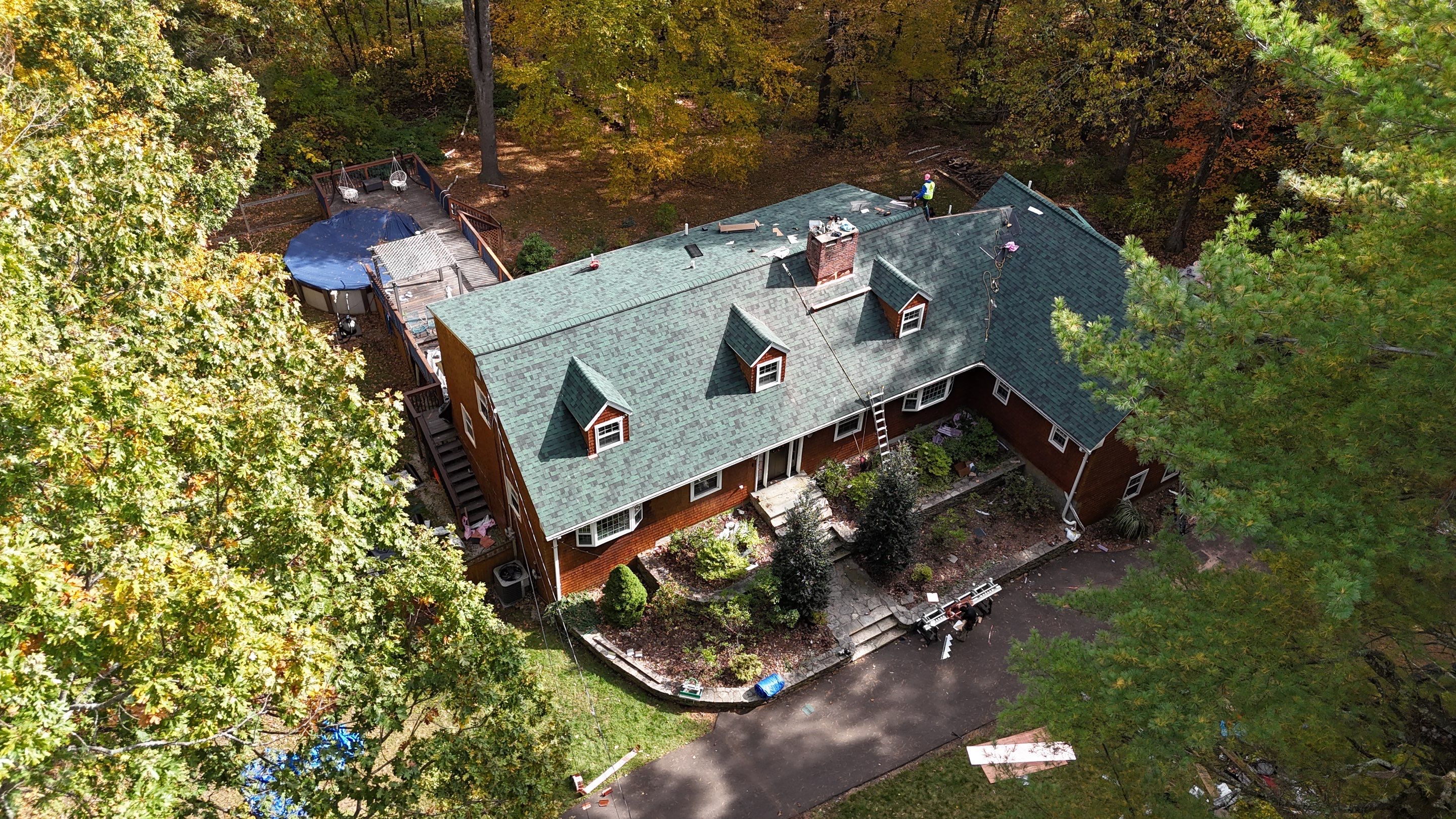 Owens Corning Duration : Chateau Green with Copper Accents in Avon, CT by Golden Shield Roofing