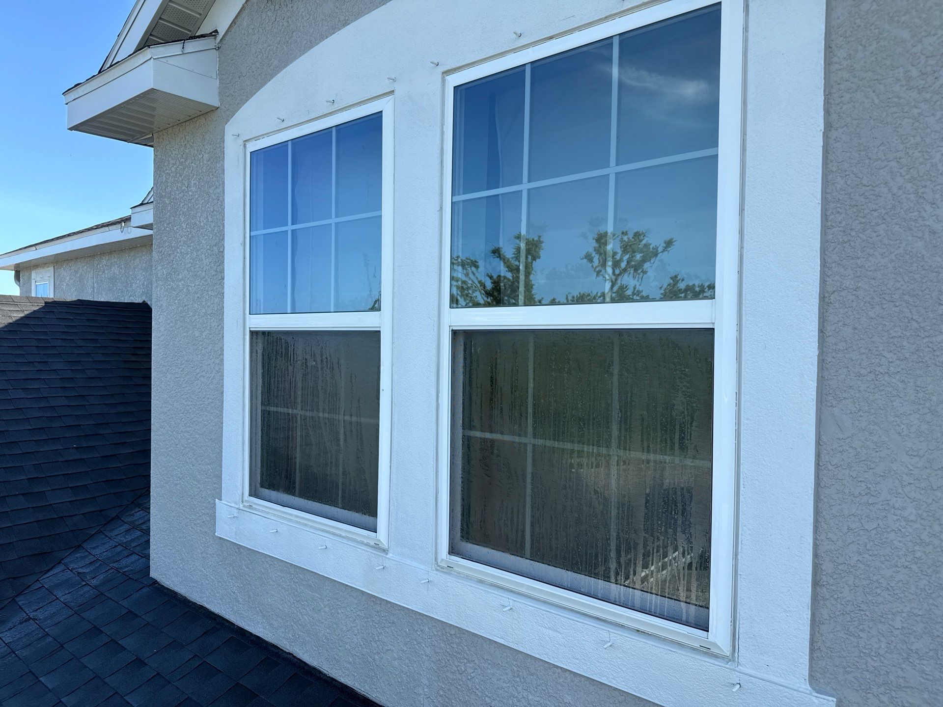 HOA-Required House Wash & Concrete Cleaning – Old Mill Preserve, Palmetto, FL by Sunshine AquaWash