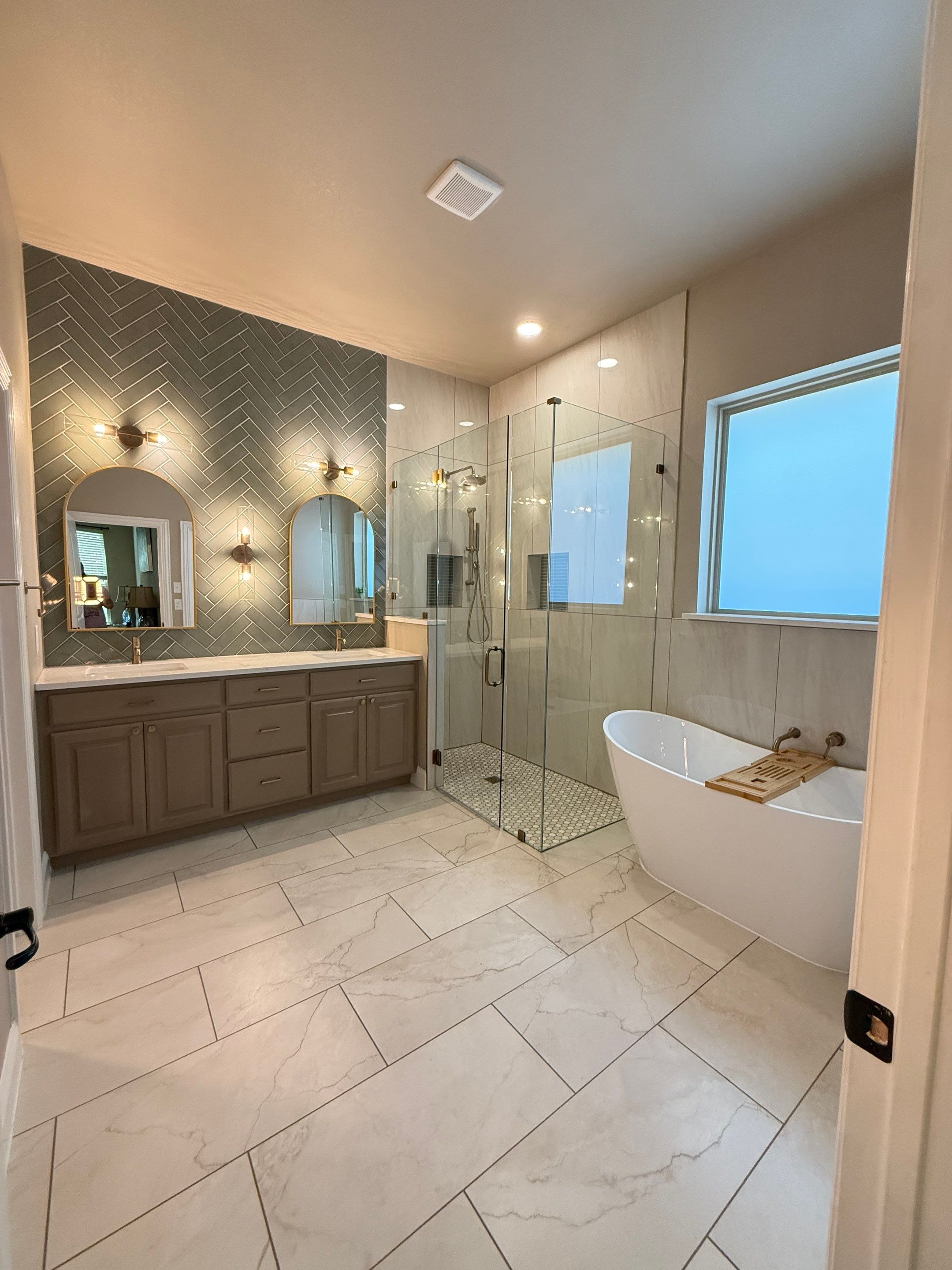 Kitchen & Primary Bath Remodel- McKinney, TX by C3 Custom Builds